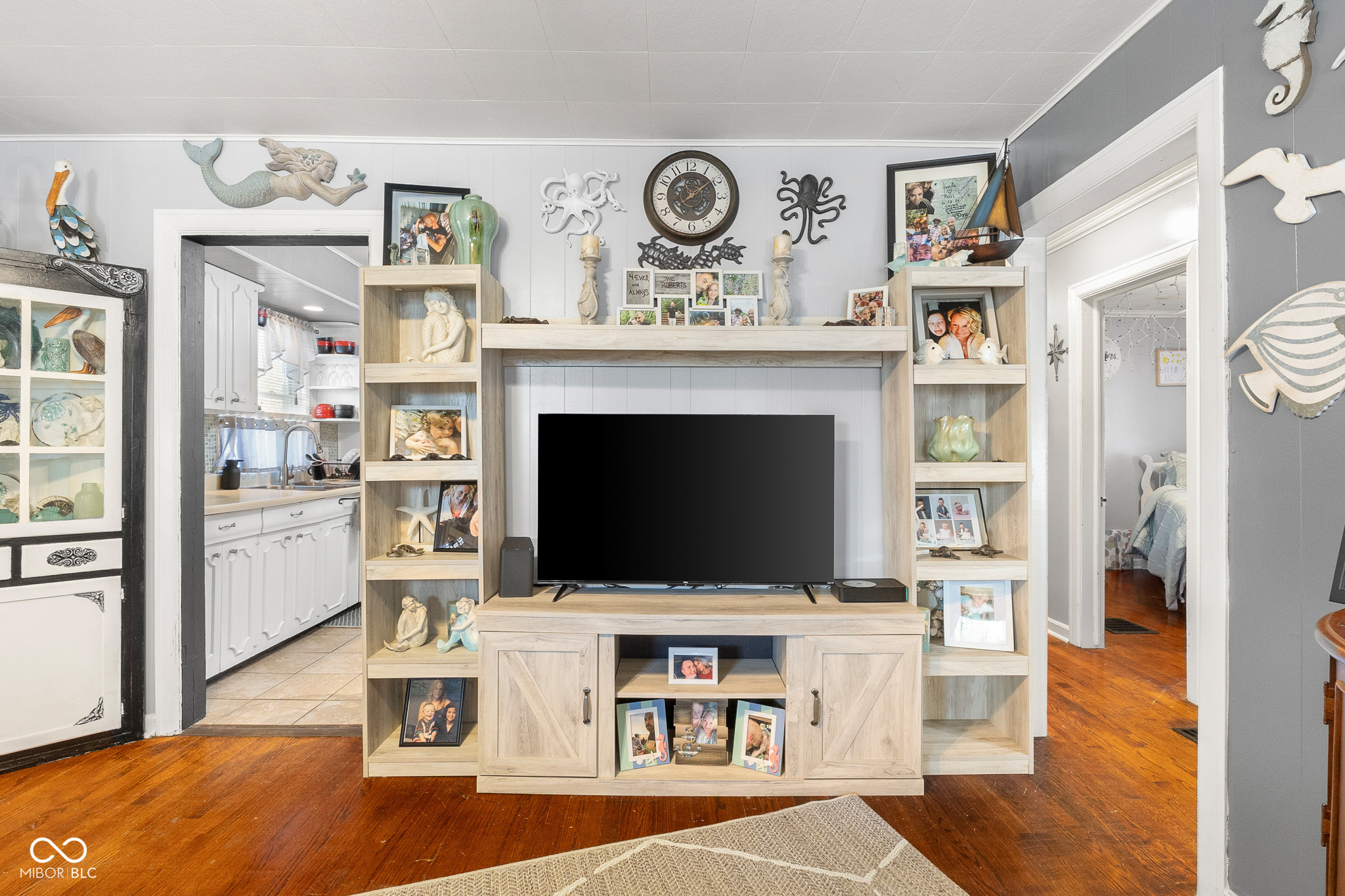 image of 2220 Union St, Columbus, IN 47201 | MLS# 22117968