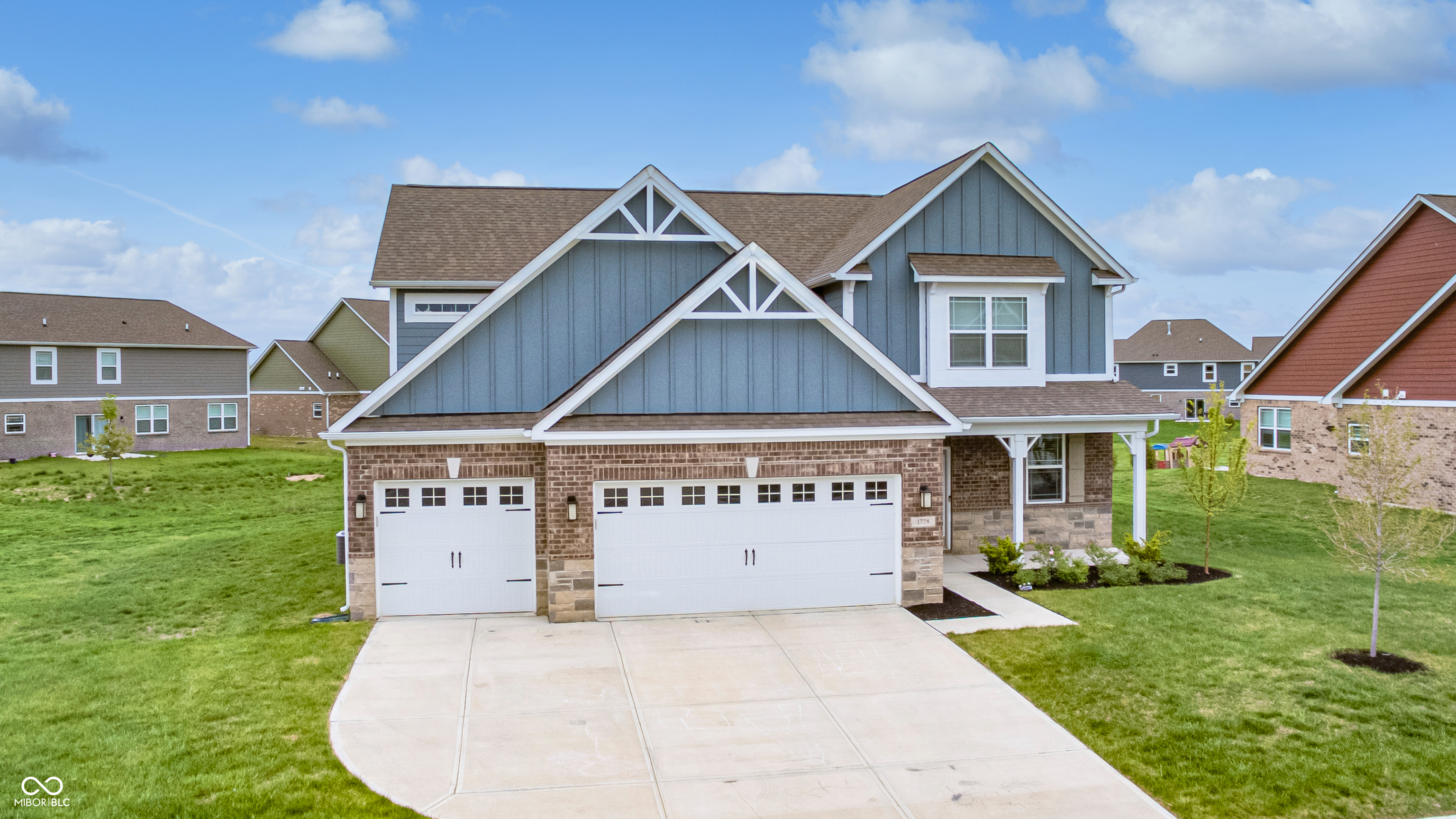 1st image of 1728 Gordon Dr, Greenwood, IN 46143 | MLS# 22117988
