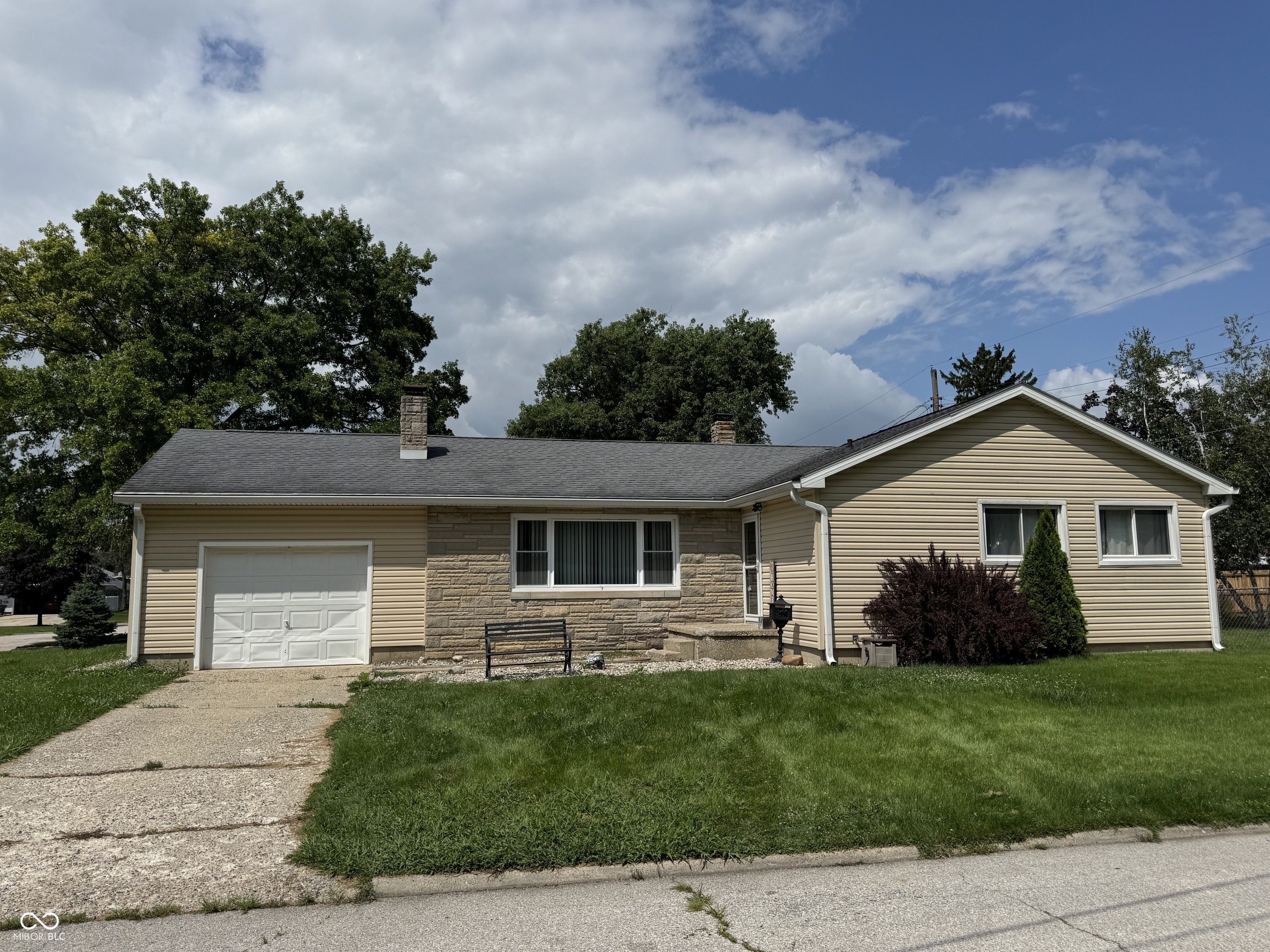 1st image of 1310 Warren Dr, Lafayette, IN 47905 | MLS# 22118002