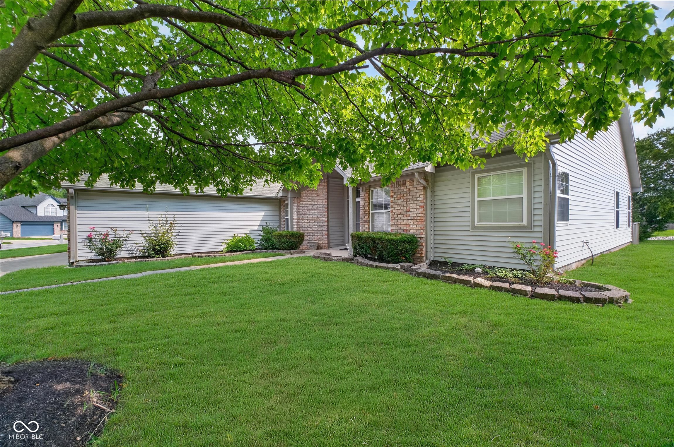 3rd image of 315 Cobblesprings Ct, Avon, IN 46123 | MLS# 22118172