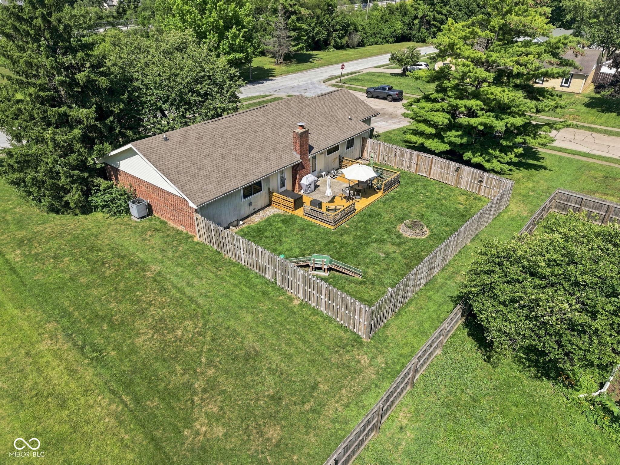 2nd image of 6711 Live Oak Rd, Indianapolis, IN 46214 | MLS# 22118247
