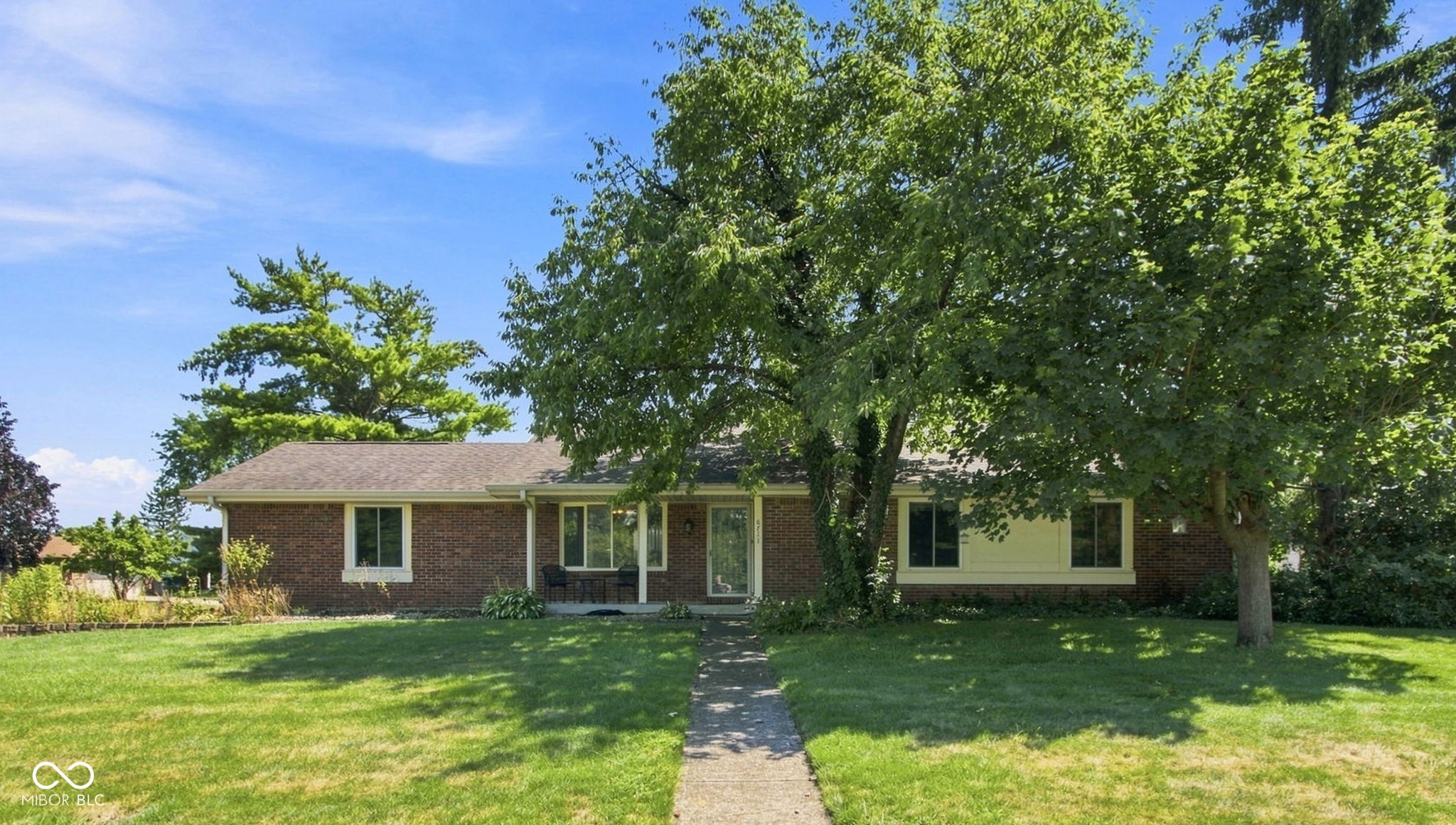 1st image of 6711 Live Oak Rd, Indianapolis, IN 46214 | MLS# 22118247