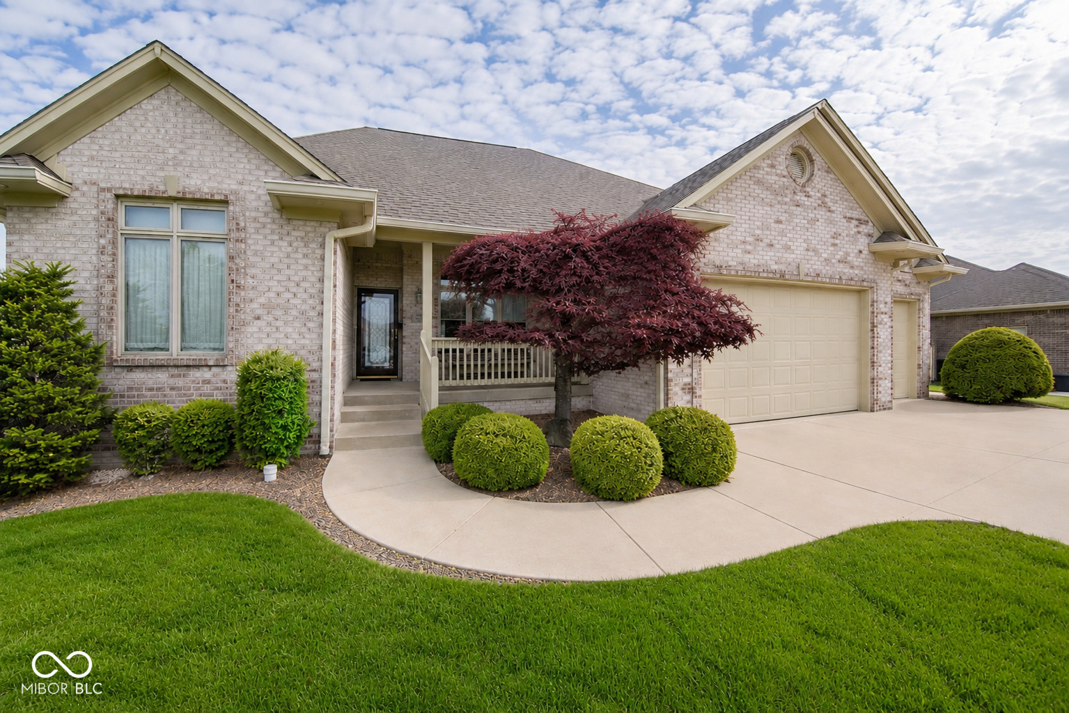 3rd image of 2743 Baywater Ct, Greenwood, IN 46143 | MLS# 22118309