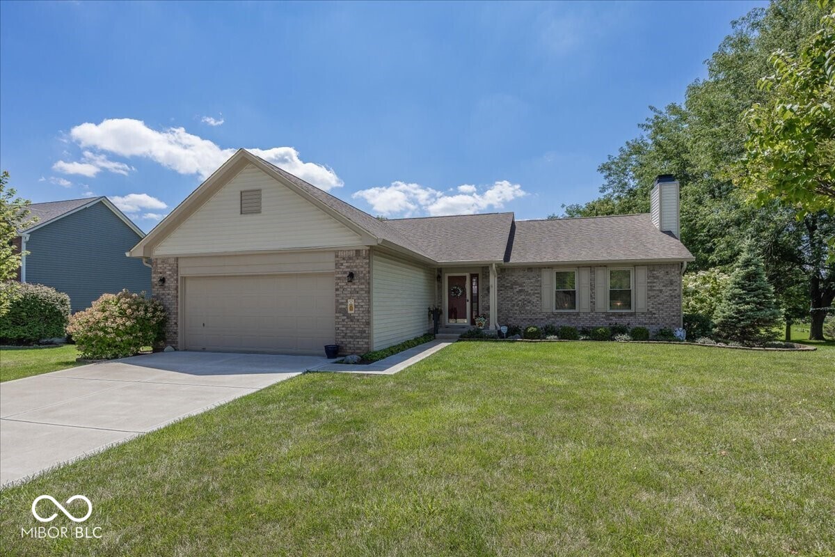 1st image of 14947 Beacon Blvd, Carmel, IN 46032 | MLS# 22118315