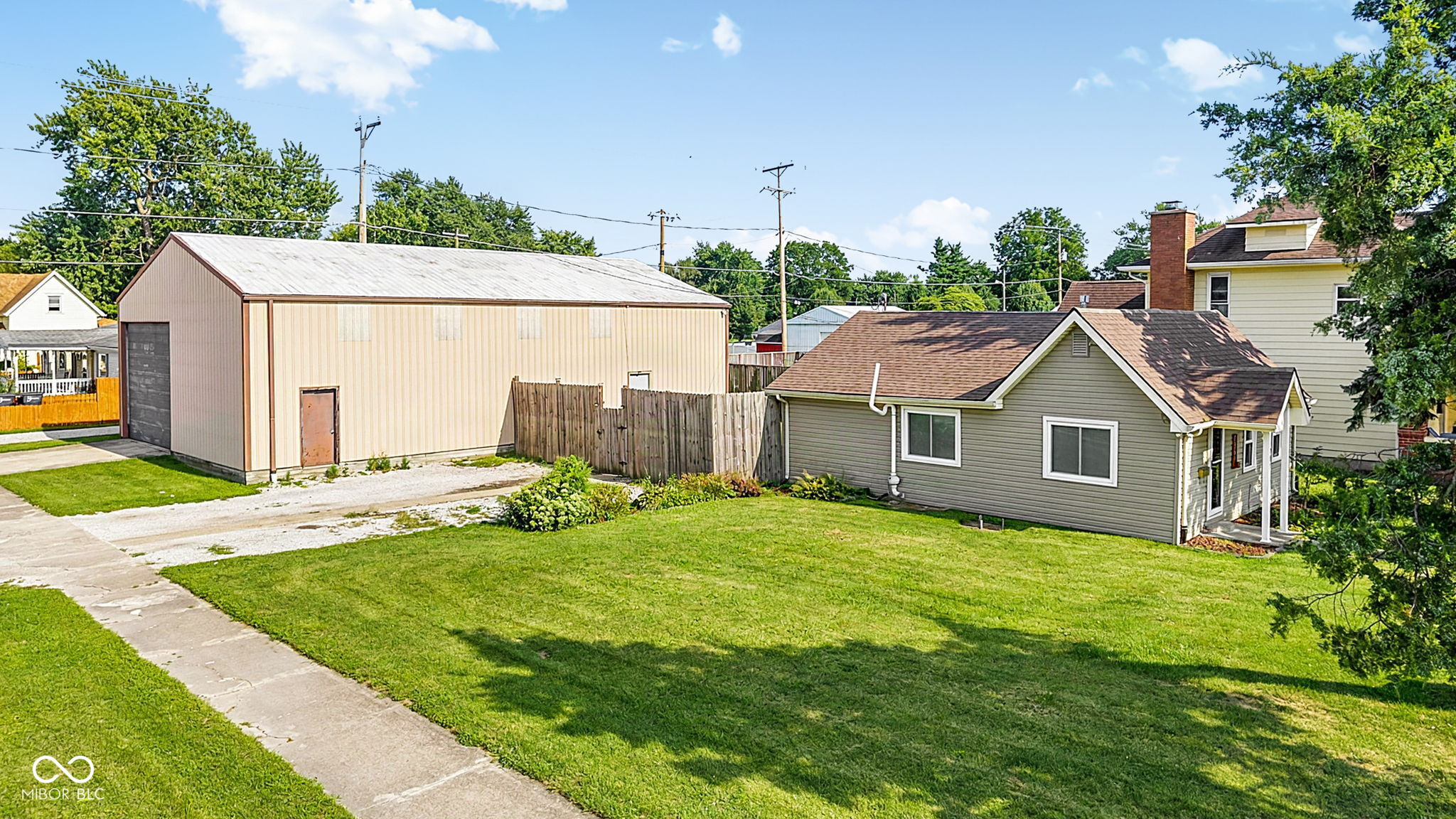 2nd image of 705 S 22nd St, Elwood, IN 46036 | MLS# 22118335