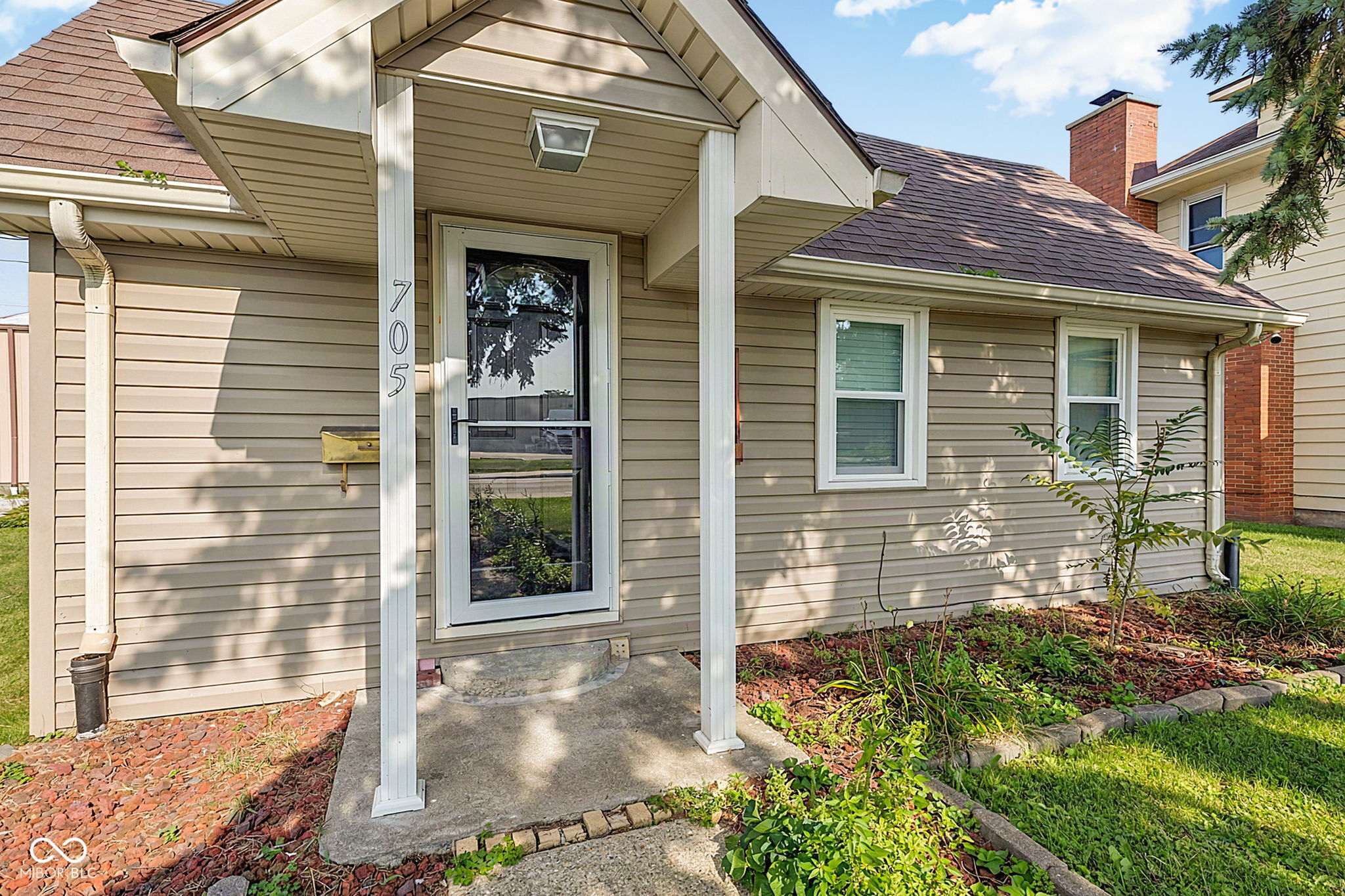 1st image of 705 S 22nd St, Elwood, IN 46036 | MLS# 22118335