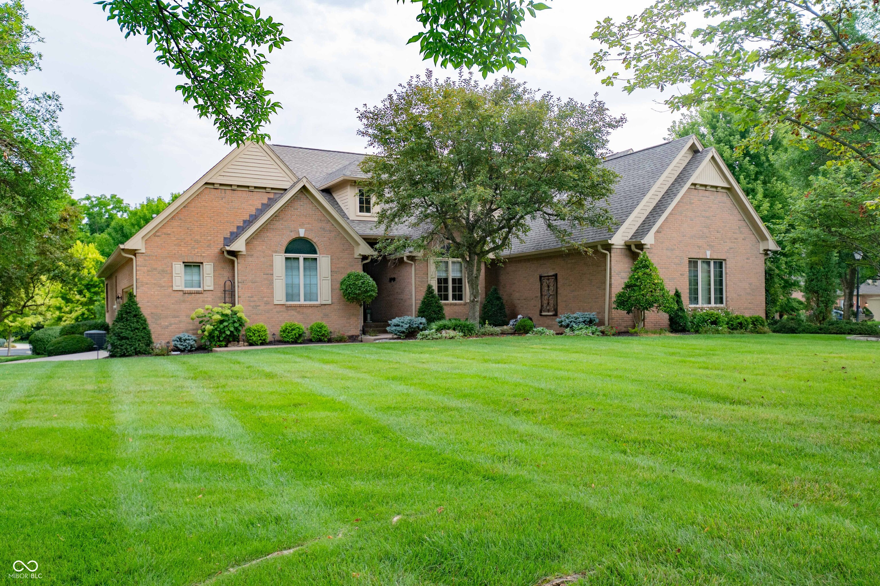 1st image of 1851 Broadleaf Ct, Greenwood, IN 46143 | MLS# 22118350