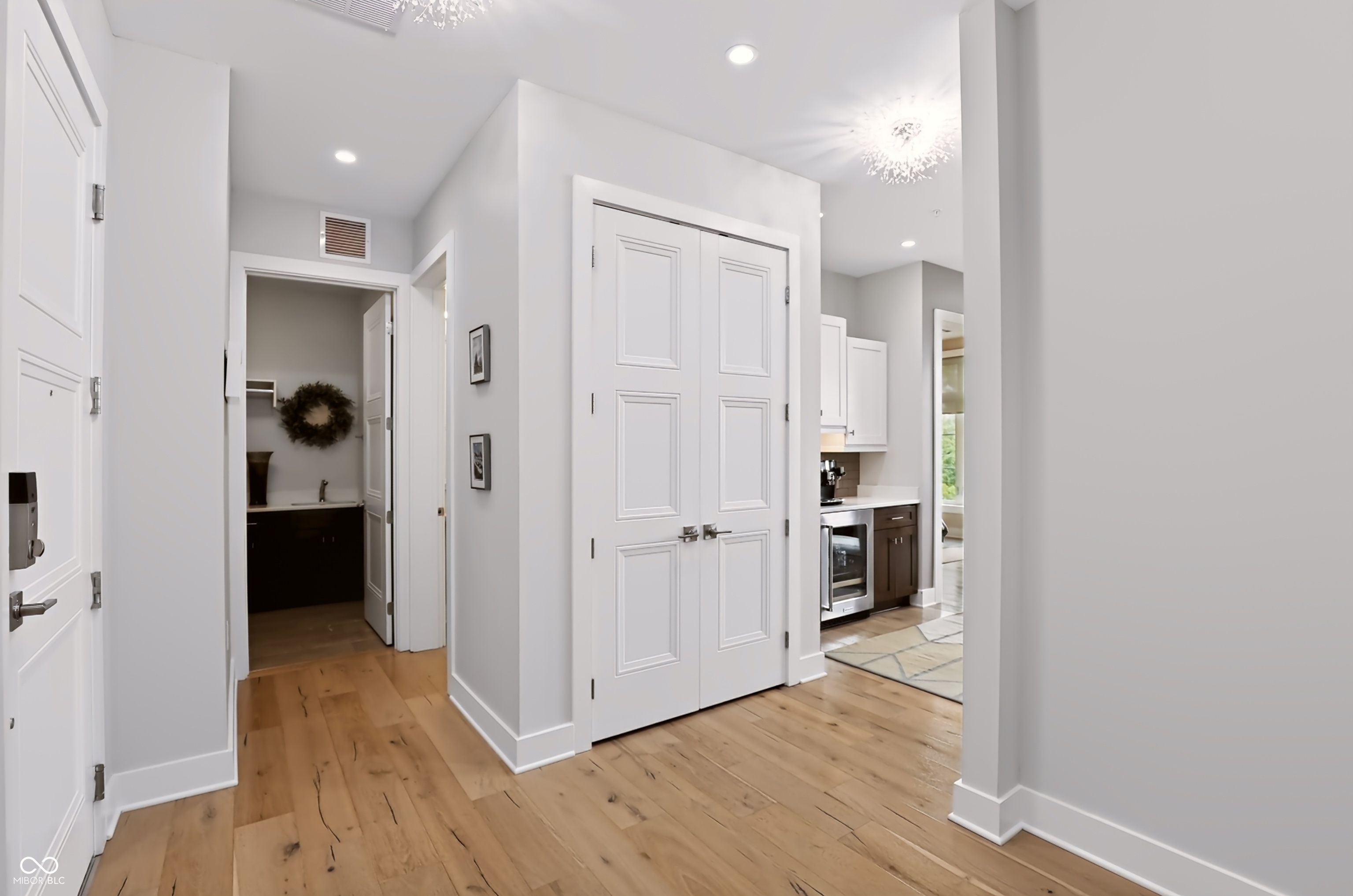 4th image of 15 W Executive Dr #206, Carmel, IN 46032 | MLS# 22118358