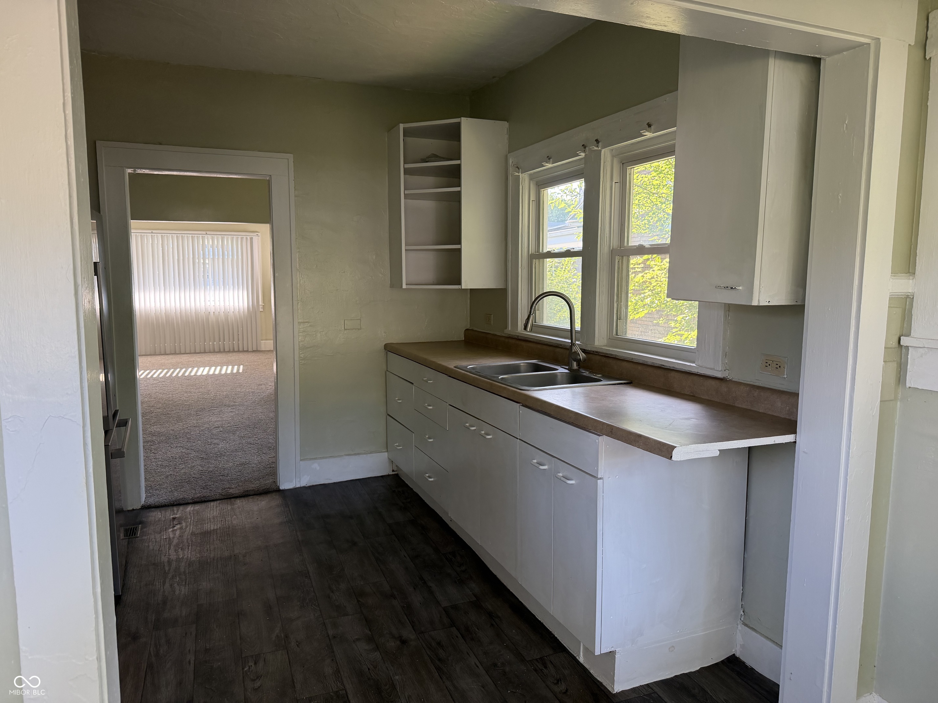 5th image of 1124 Victory Ct, Anderson, IN 46016 | MLS# 22118413