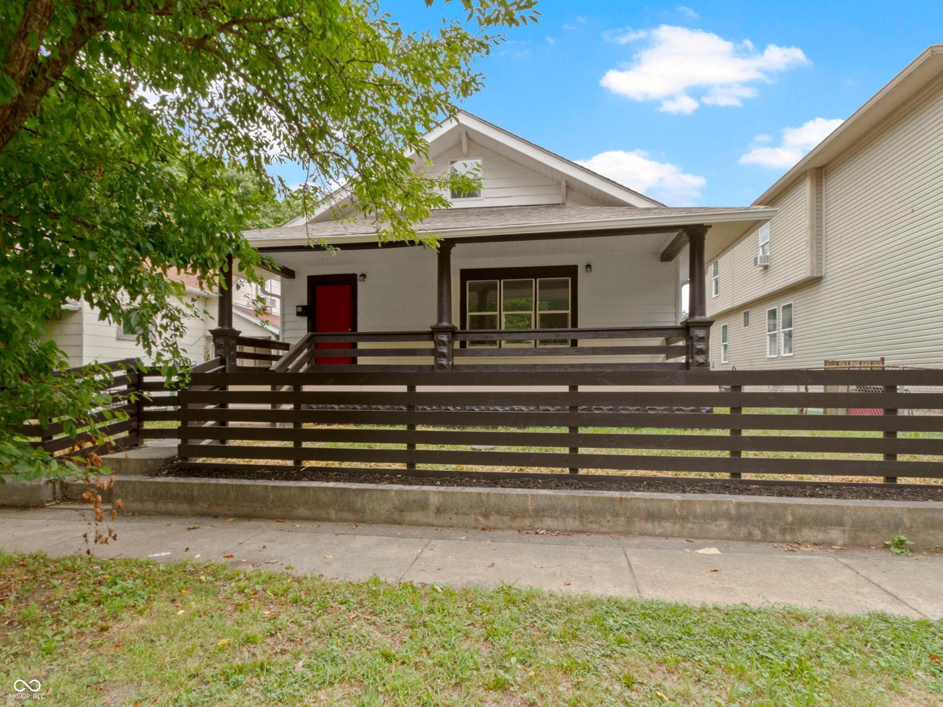 1st image of 55 N Chester Ave, Indianapolis, IN 46201 | MLS# 22118464