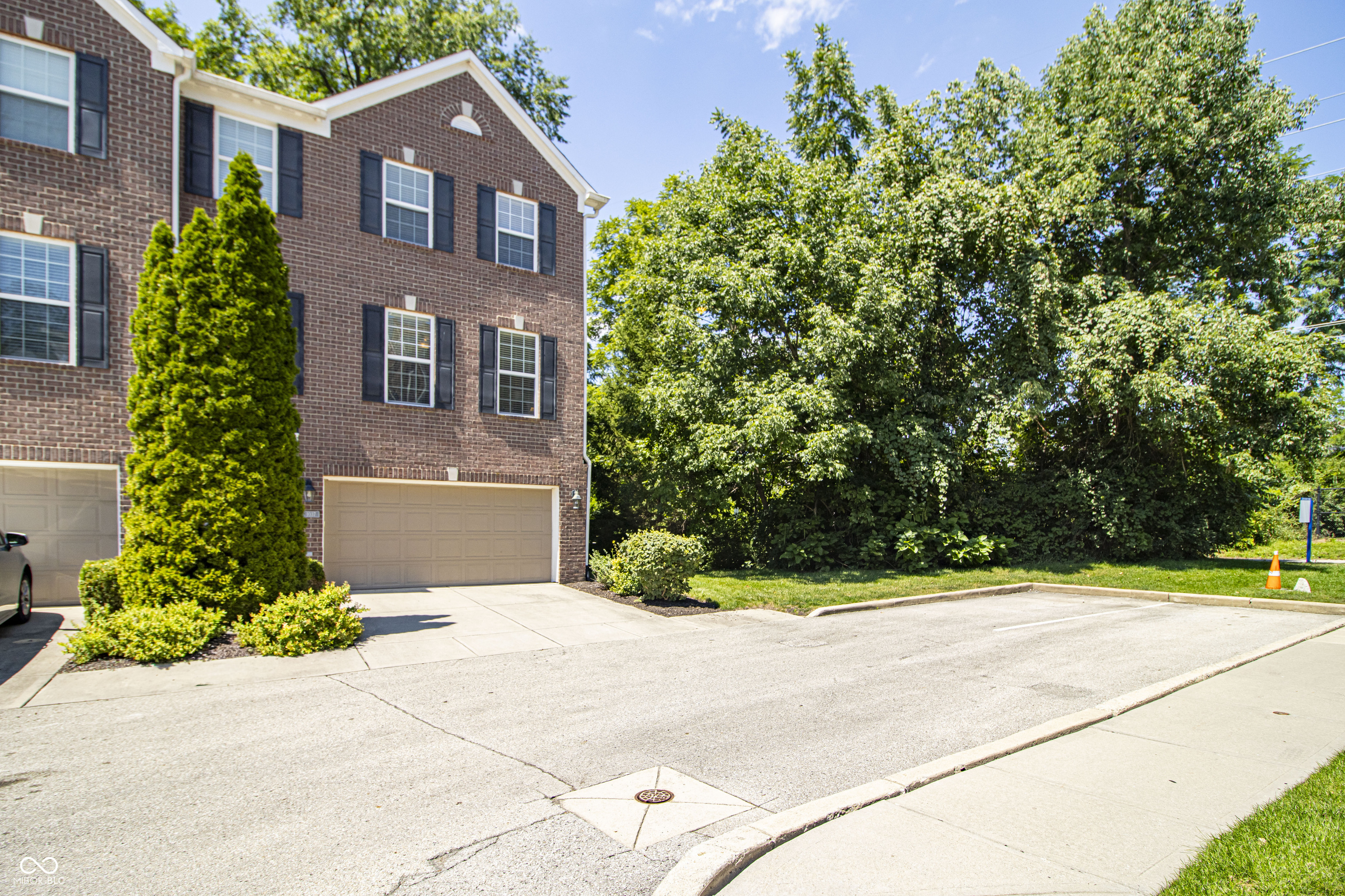 3rd image of 1037 Orlando St, Carmel, IN 46032 | MLS# 22118494