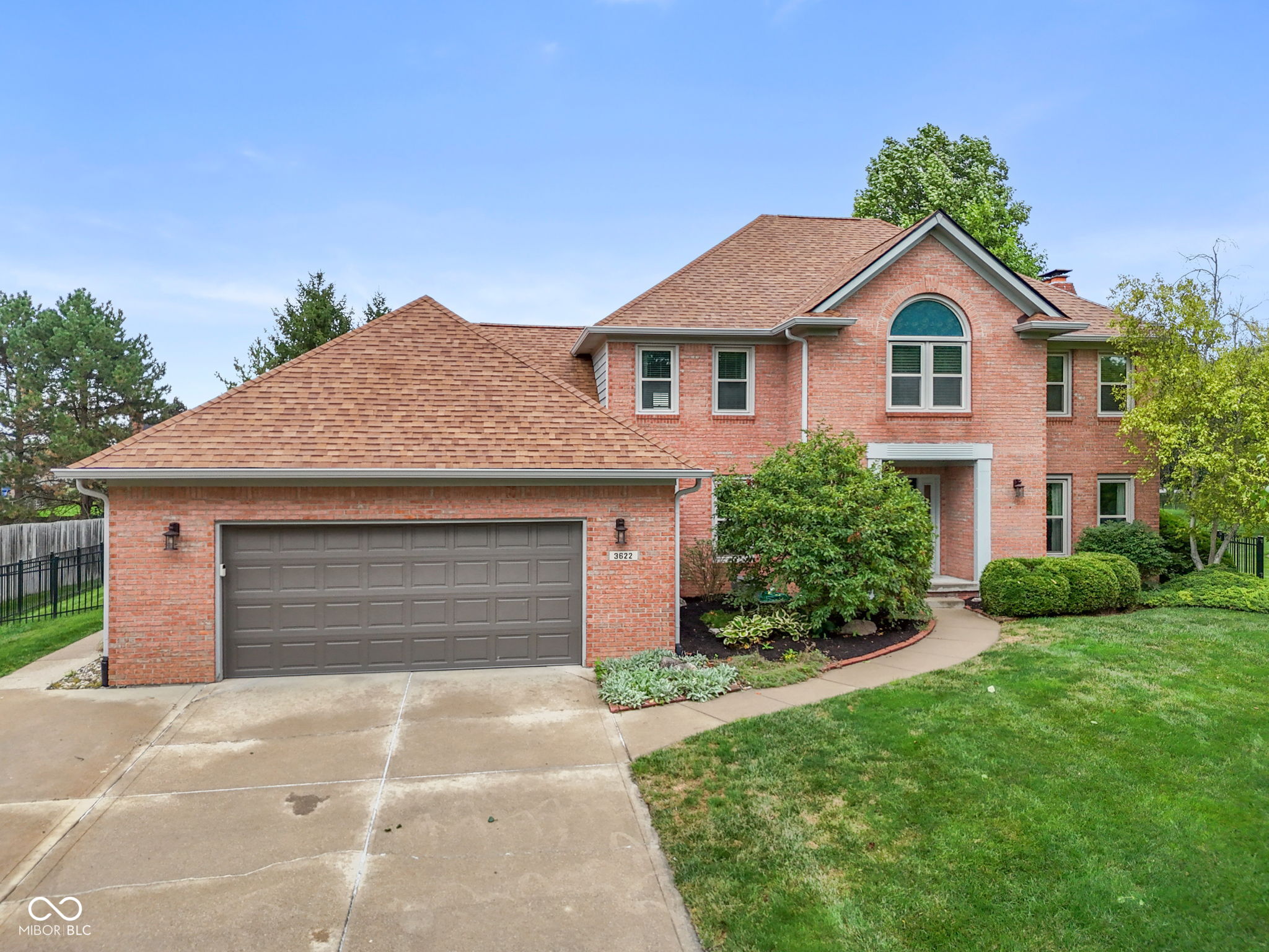 1st image of 3622 Fountain View Dr, Greenwood, IN 46143 | MLS# 22118554