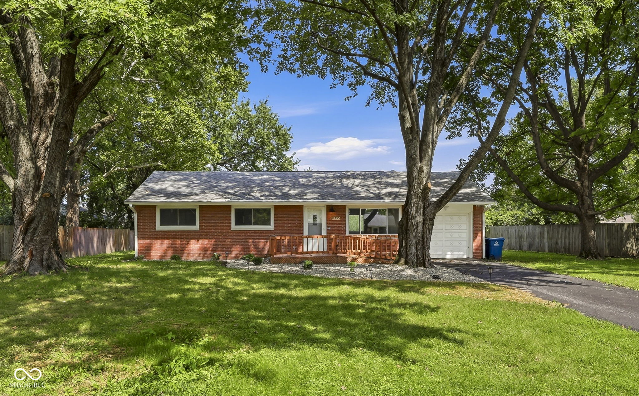 2nd image of 10735 Vali Dr, Carmel, IN 46280 | MLS# 22118601