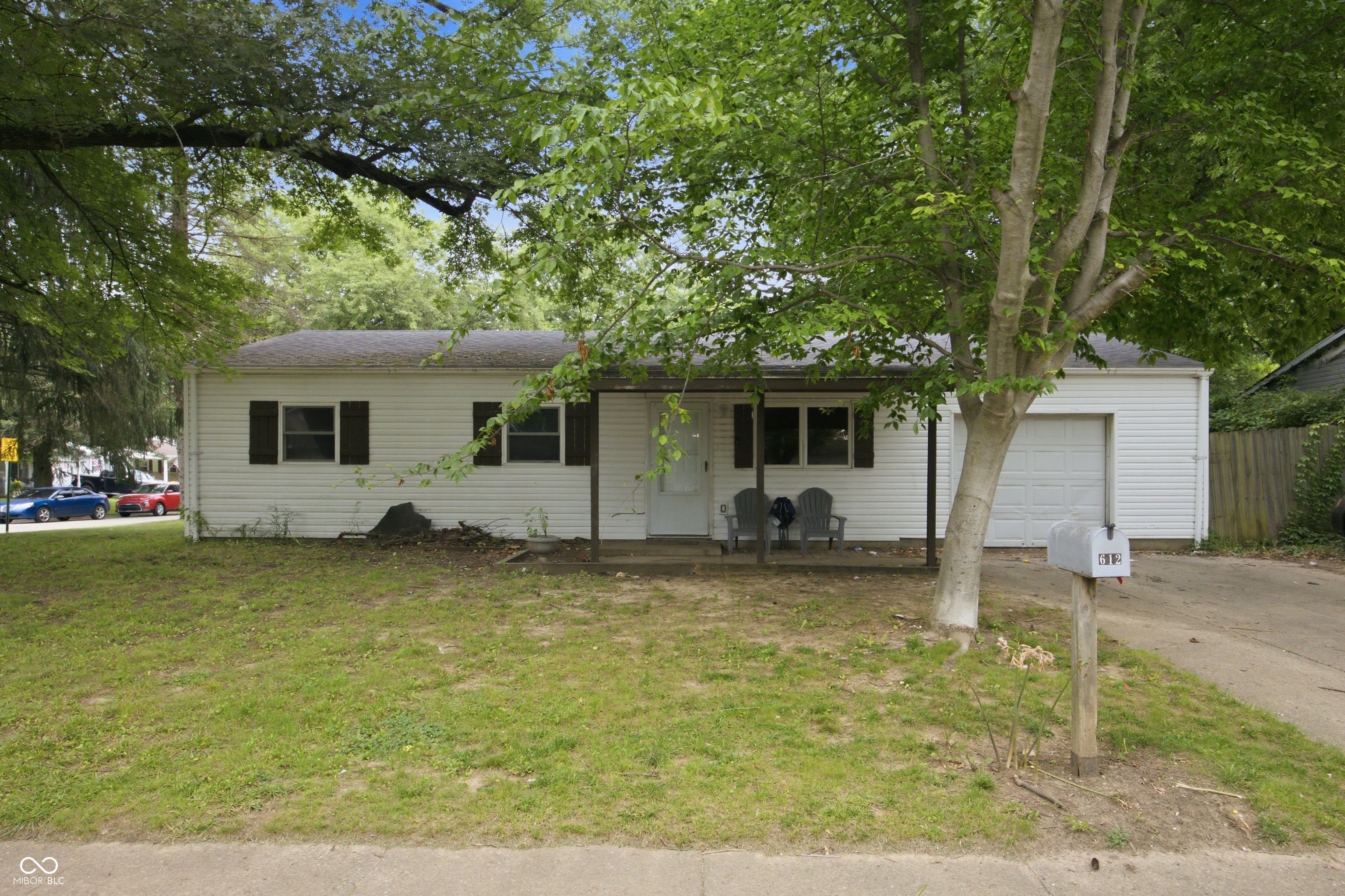 1st image of 612 Hampton Ln, Chesterfield, IN 46017 | MLS# 22118787