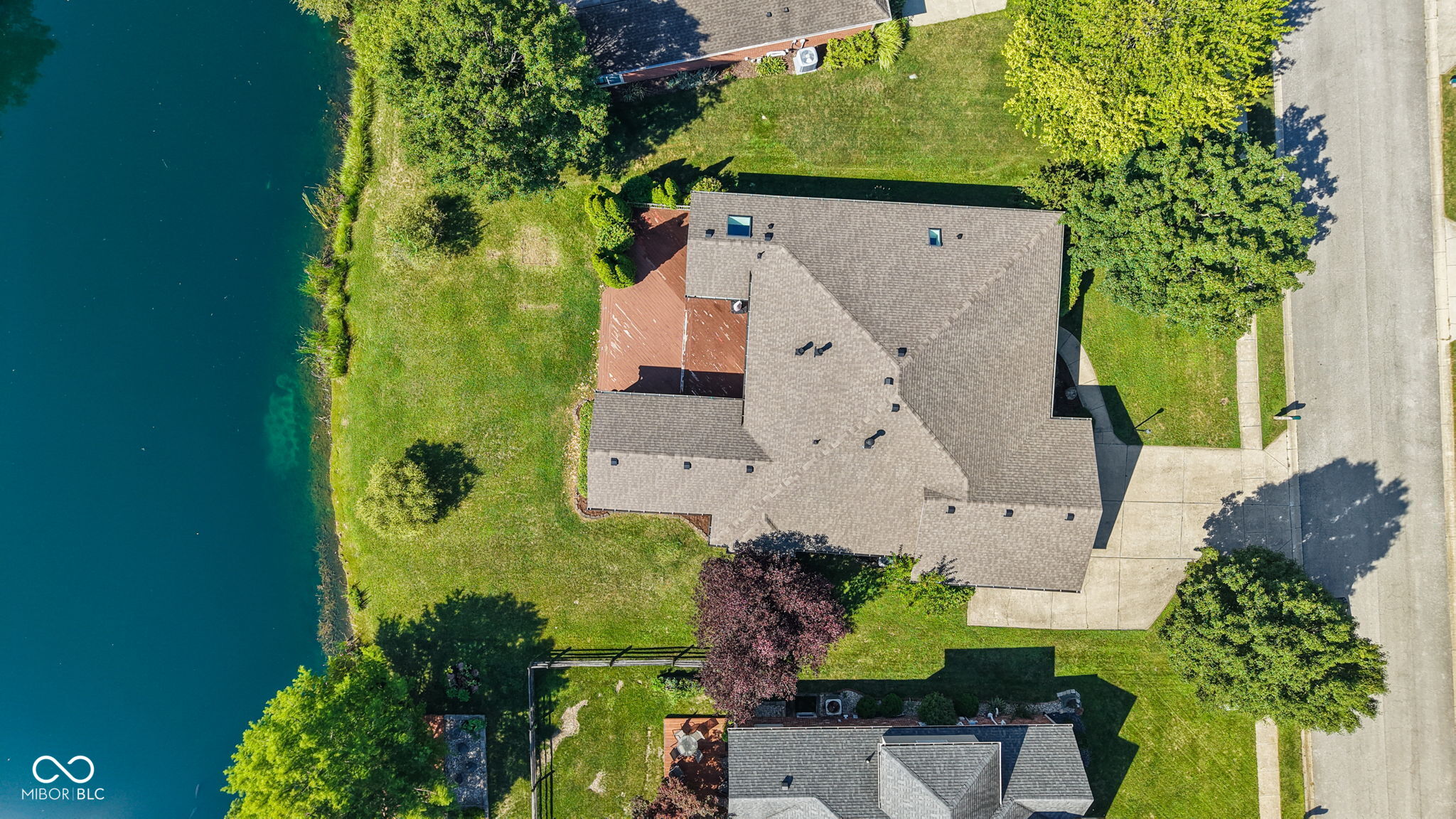 3rd image of 7231 Lakeside Woods Dr, Indianapolis, IN 46278 | MLS# 22118801
