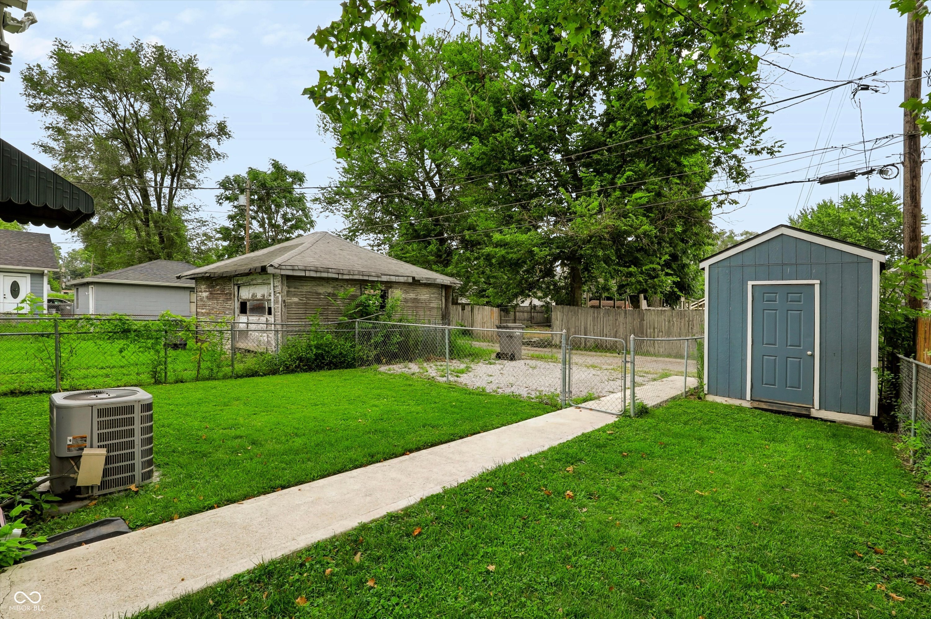 33rd image of 1207 N Warman Ave, Indianapolis, IN 46222 | MLS# 22118903