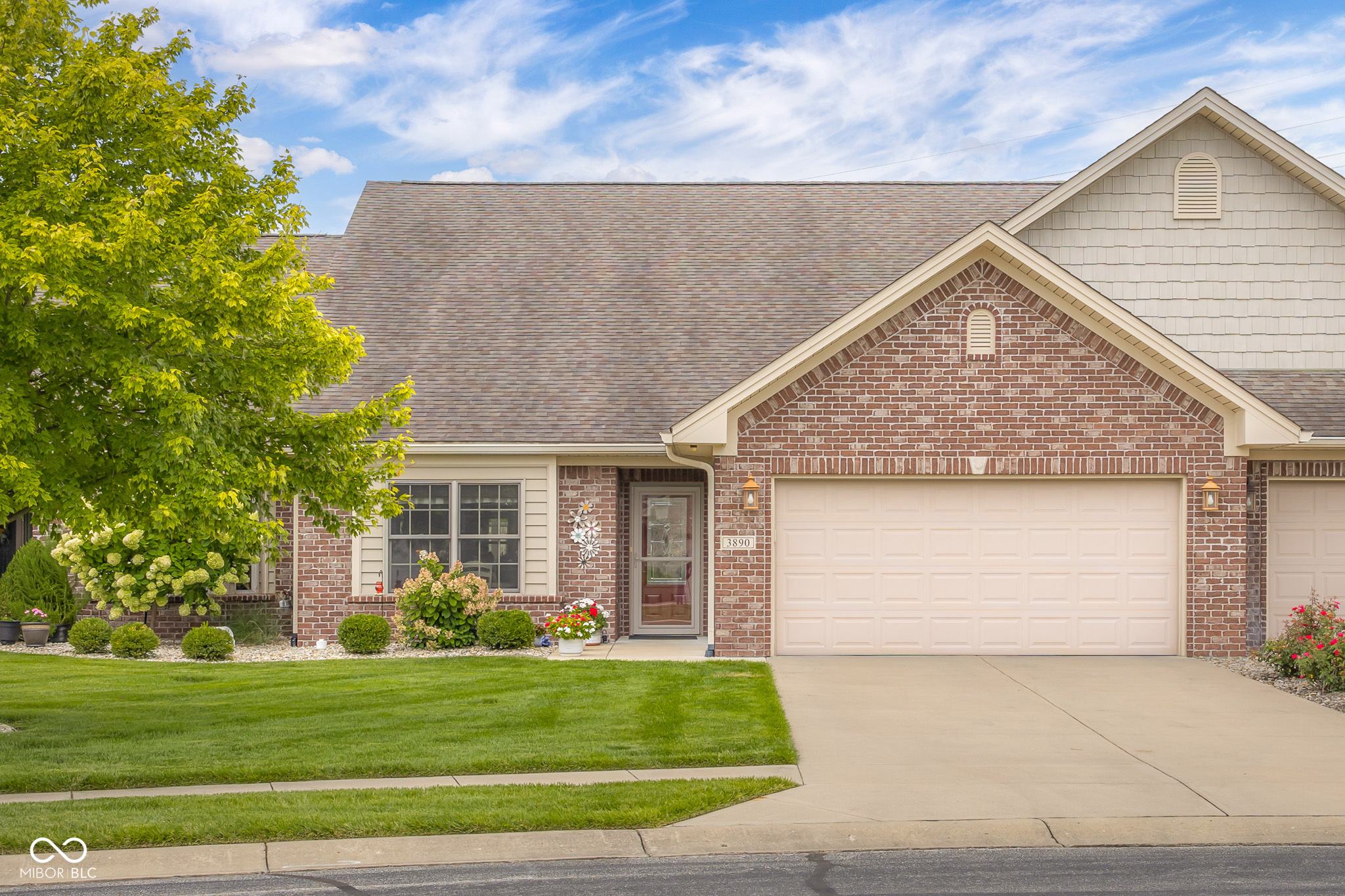 1st image of 3890 Naples Dr, Columbus, IN 47203 | MLS# 22118908