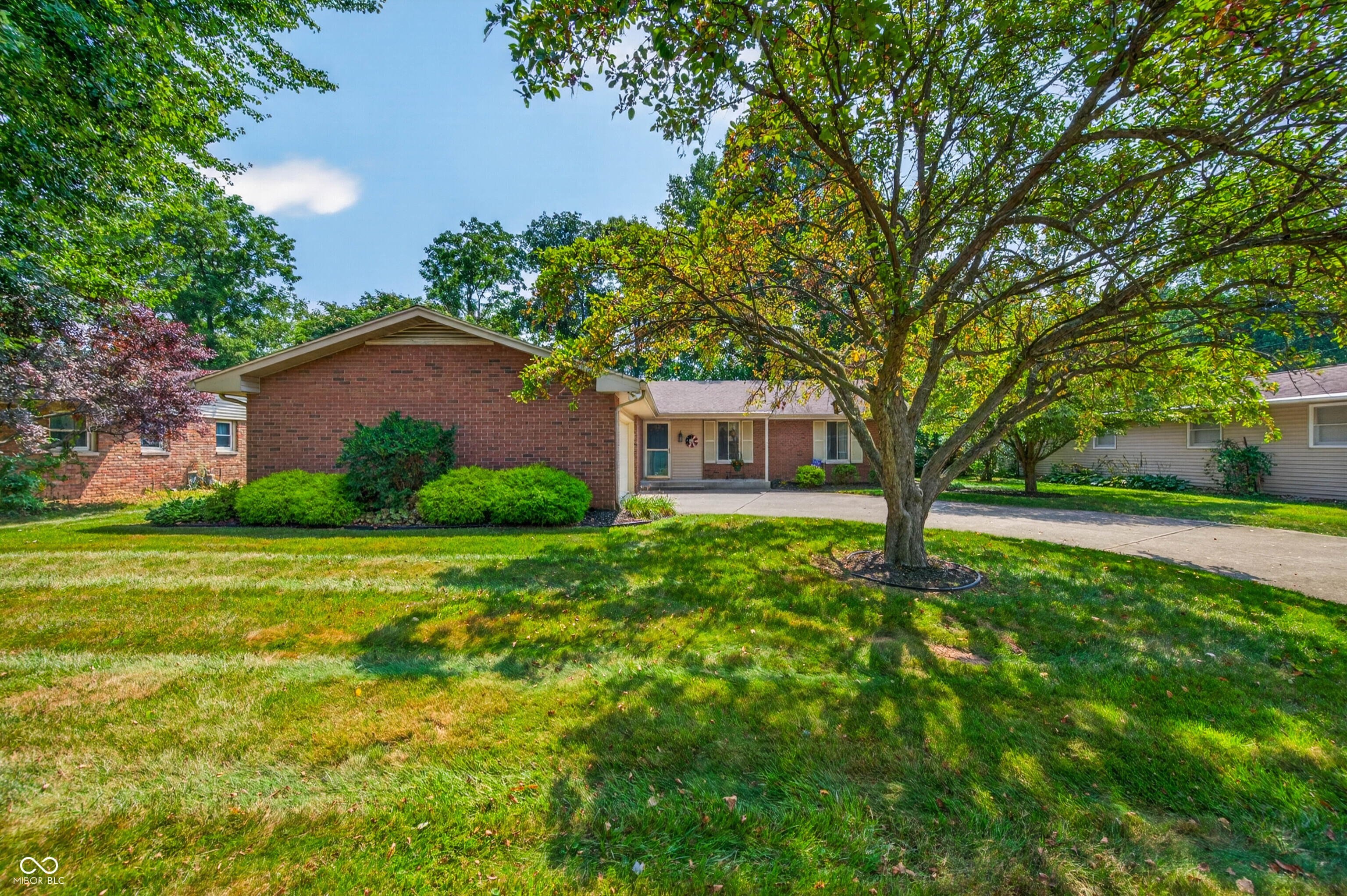 4th image of 2725 Wedgewood Dr, Columbus, IN 47203 | MLS# 22119032