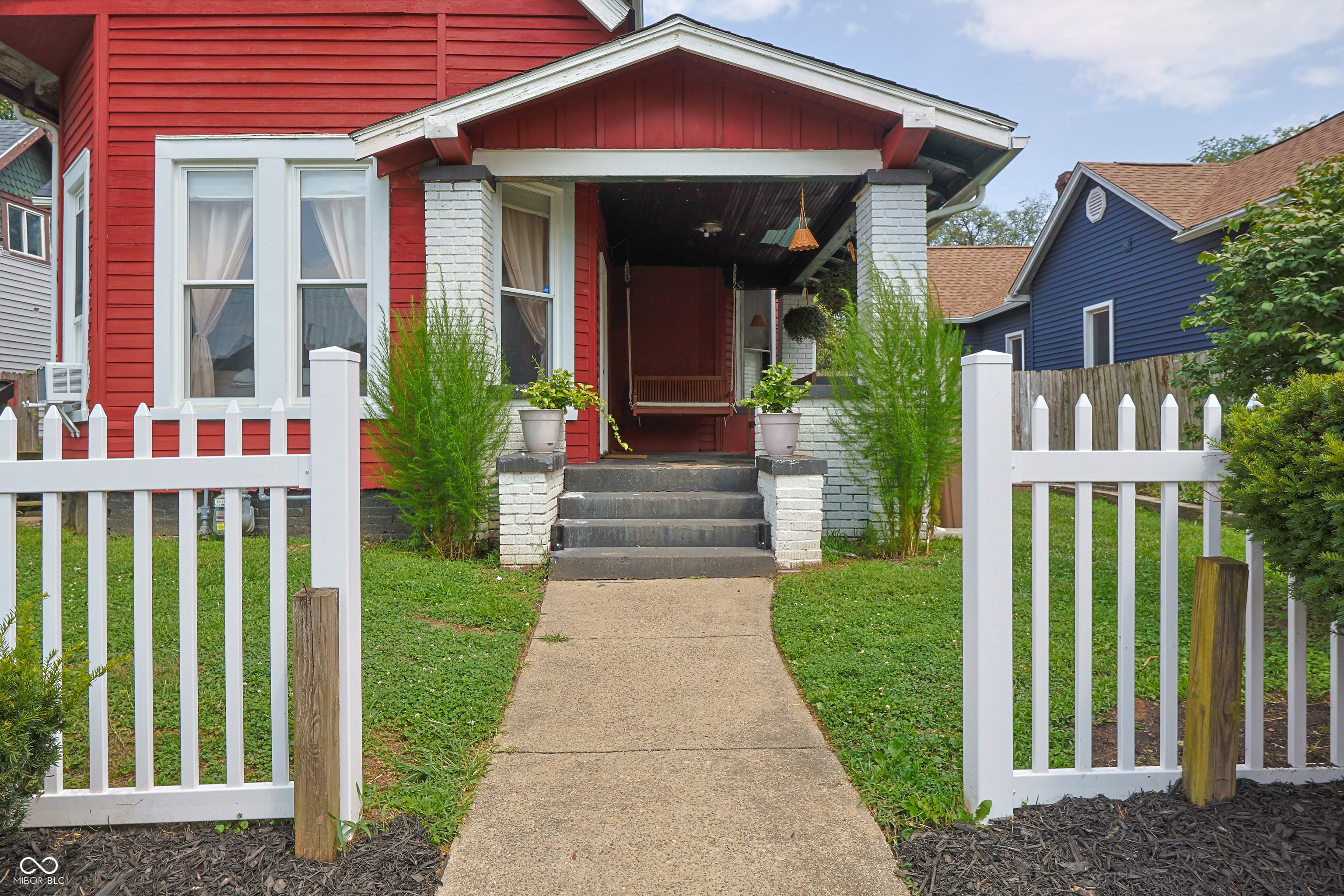 3rd image of 1439 Pearl St, Columbus, IN 47201 | MLS# 22119061