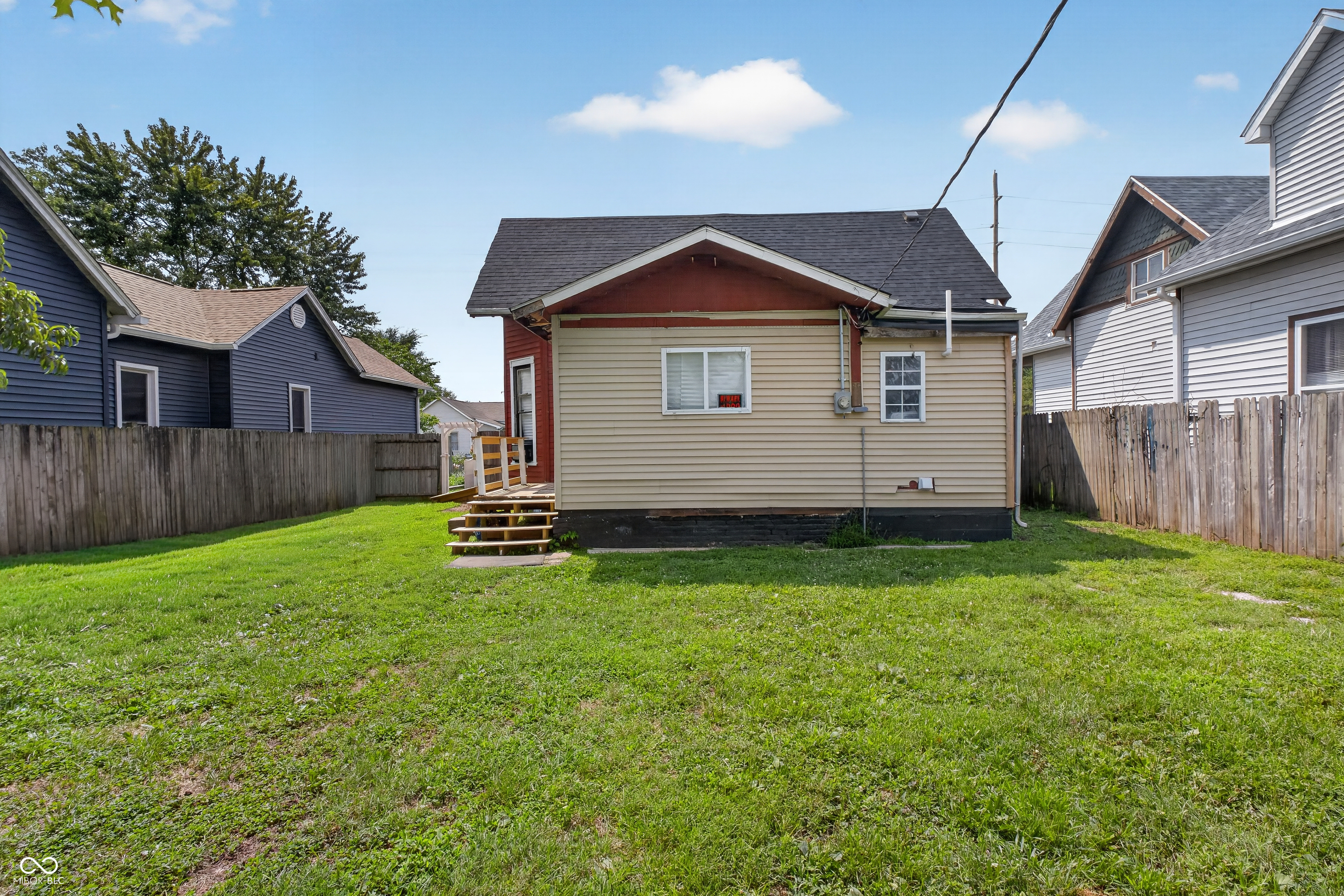 20th image of 1439 Pearl St, Columbus, IN 47201 | MLS# 22119061