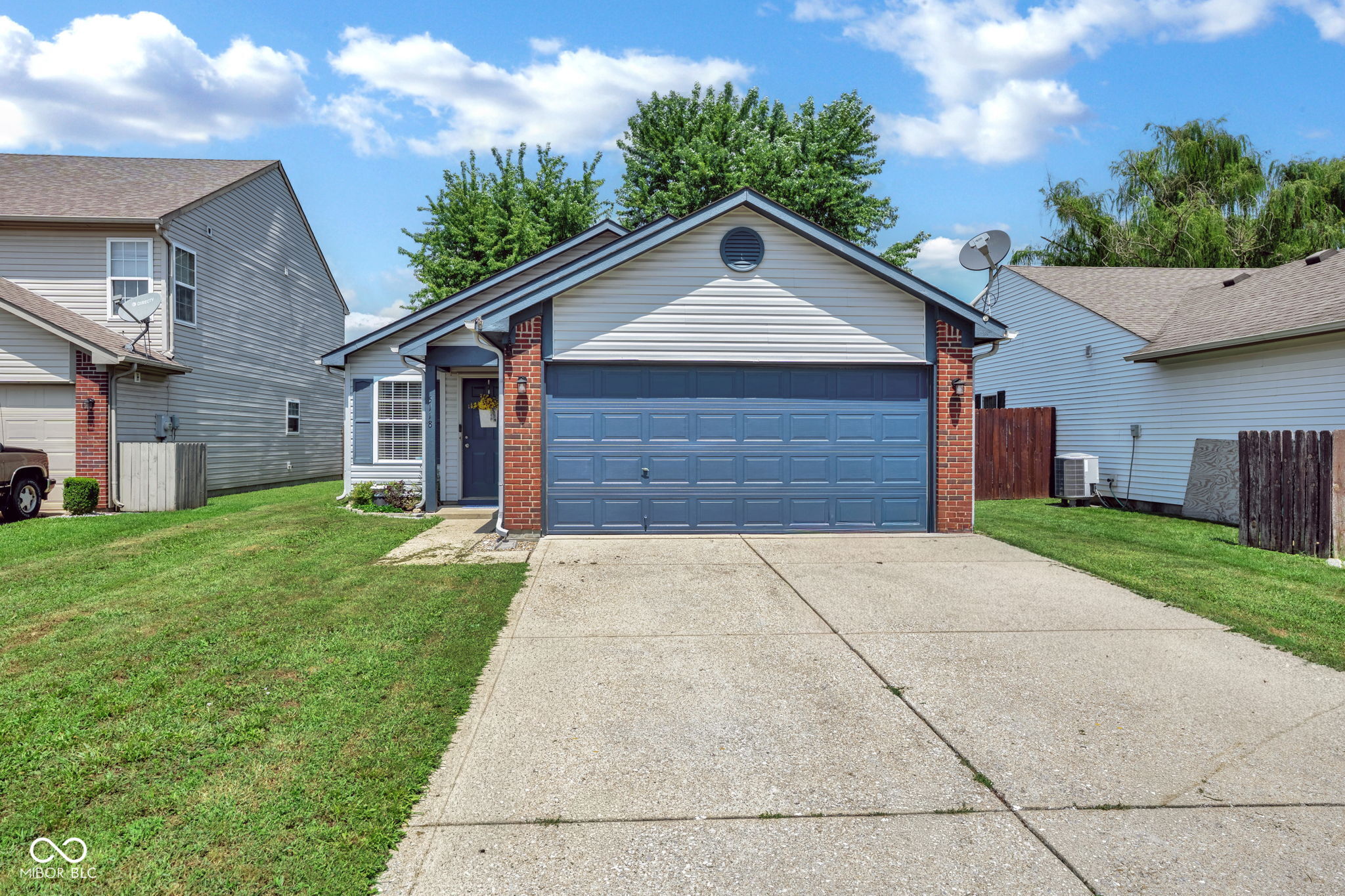 2nd image of 5118 Sandy Forge Dr, Indianapolis, IN 46221 | MLS# 22119270