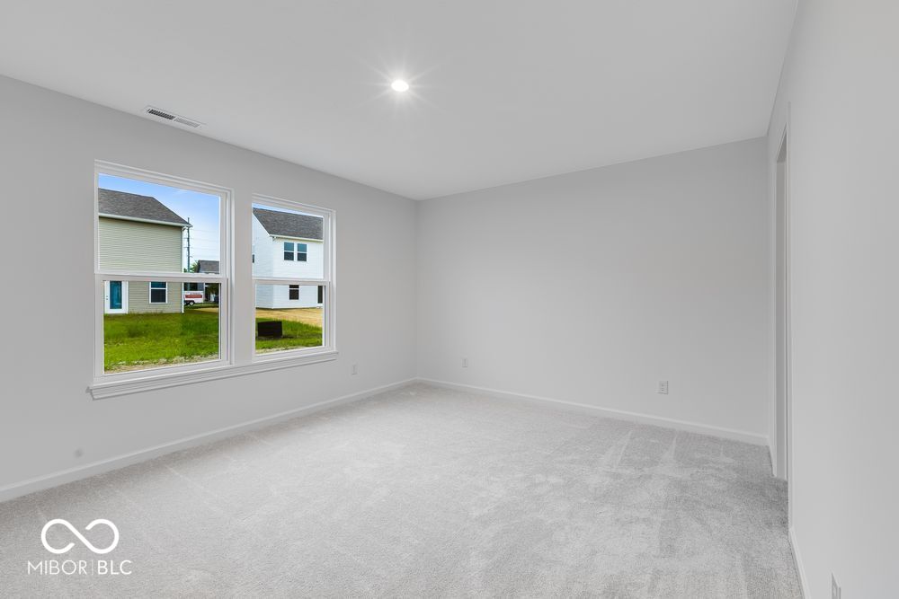 5th image of 2060 Black Oak Dr, Shelbyville, IN 46176 | MLS# 22119277
