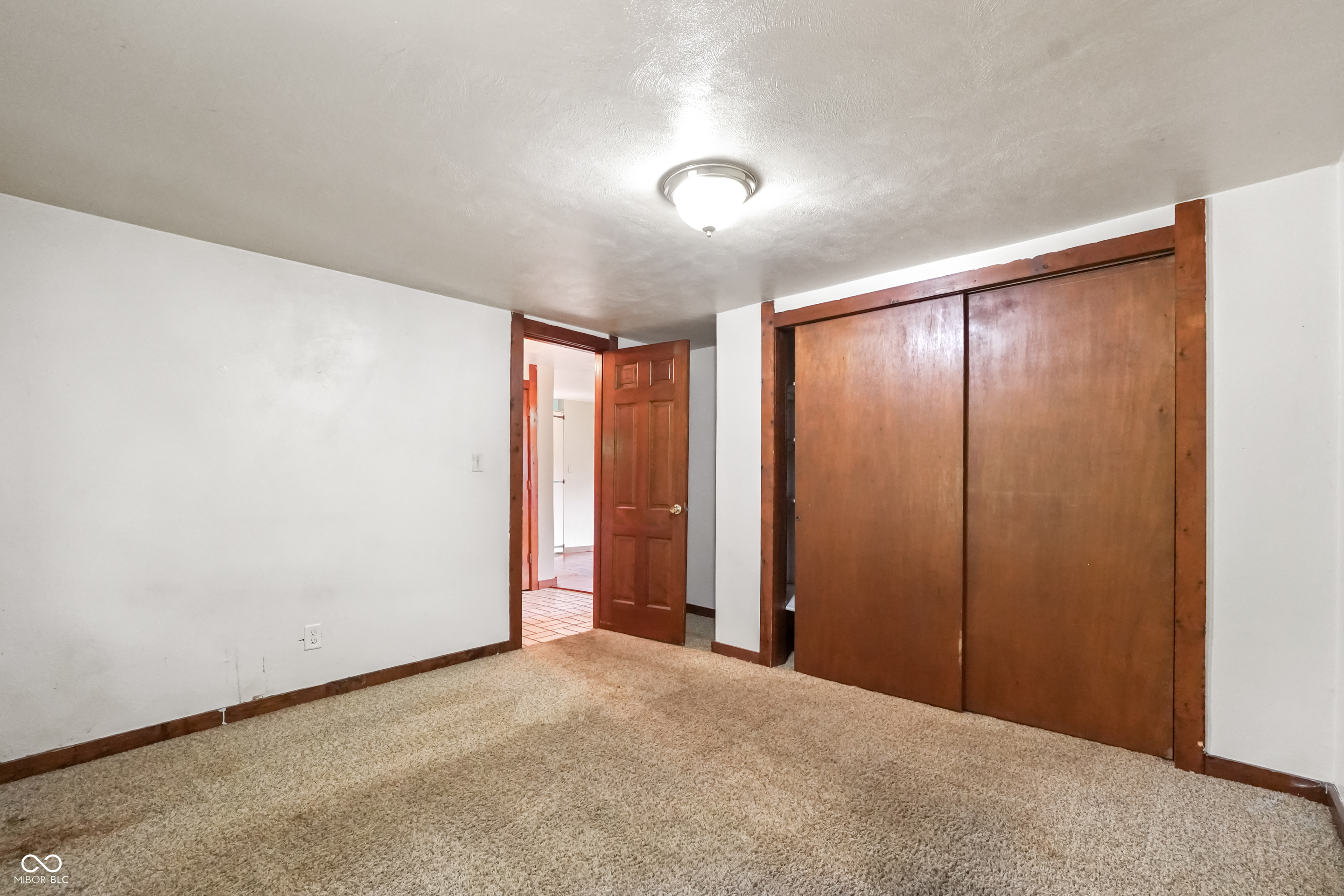 3rd image of 305 E Walnut St, Frankton, IN 46044 | MLS# 22119514
