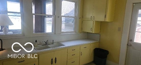 1st image of 40 E Walnut St, Martinsville, IN 46151 | MLS# 22119604