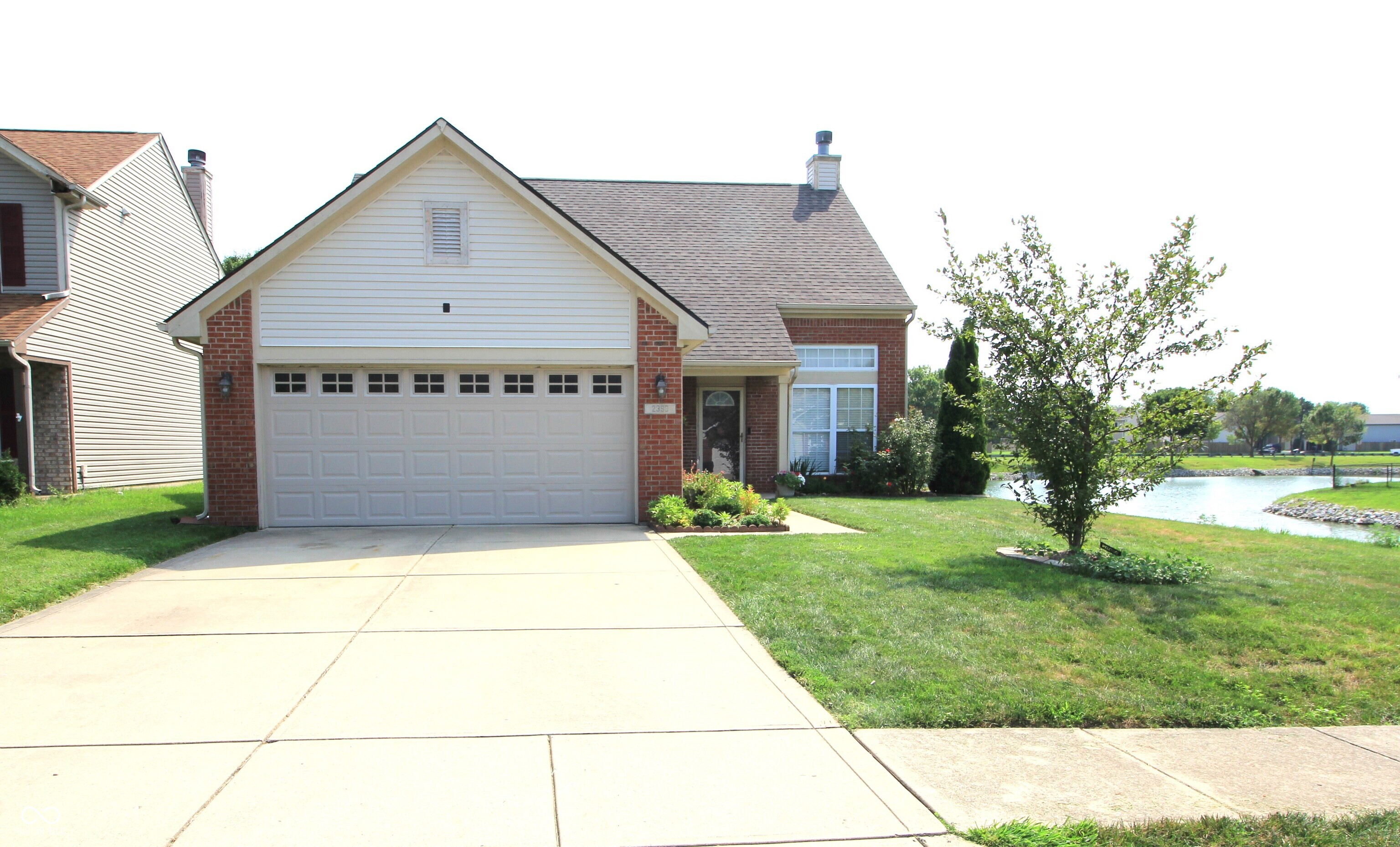 2nd image of 2399 Longleaf Dr, Greenwood, IN 46143 | MLS# 22119950