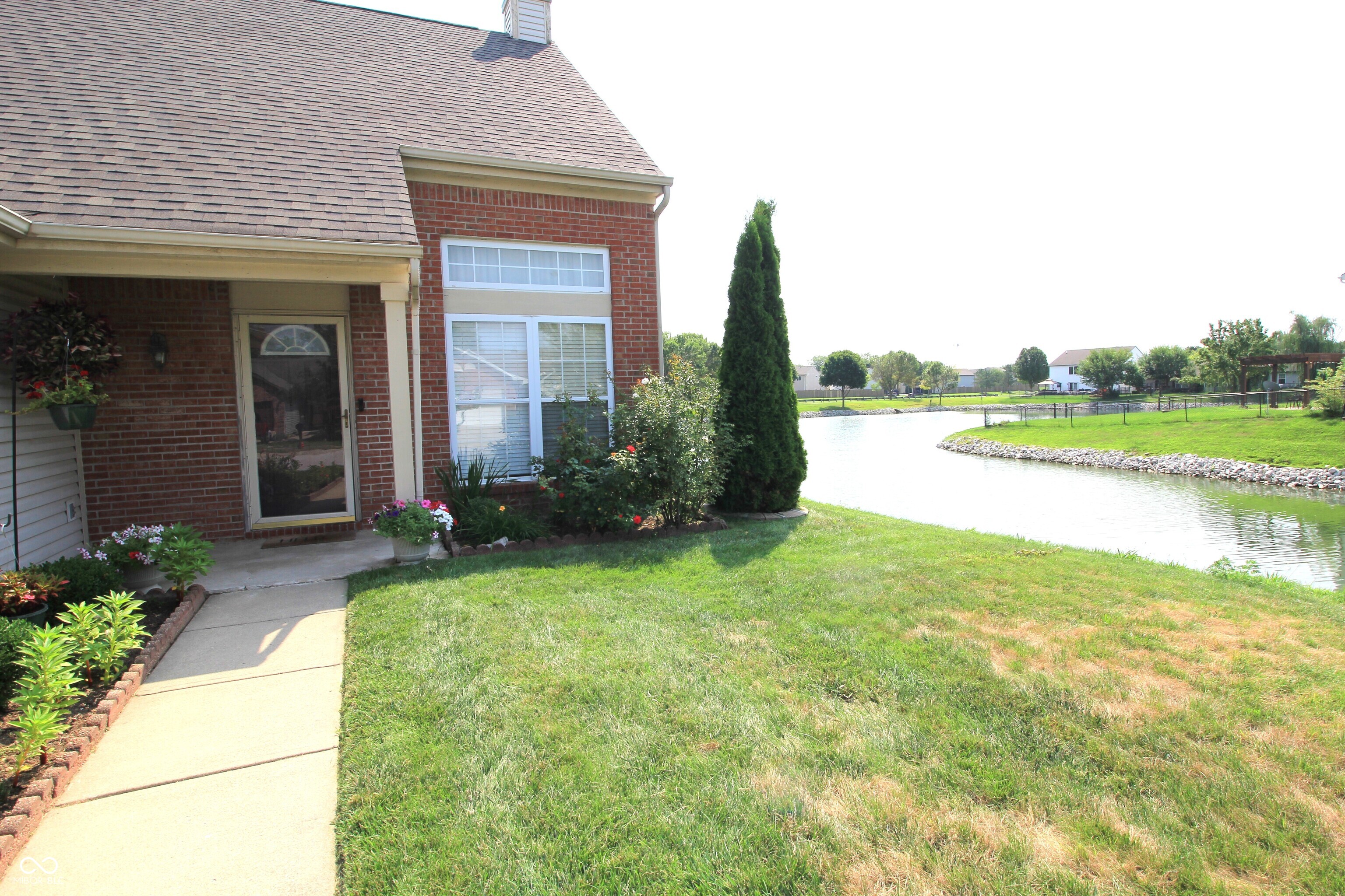 5th image of 2399 Longleaf Dr, Greenwood, IN 46143 | MLS# 22119950