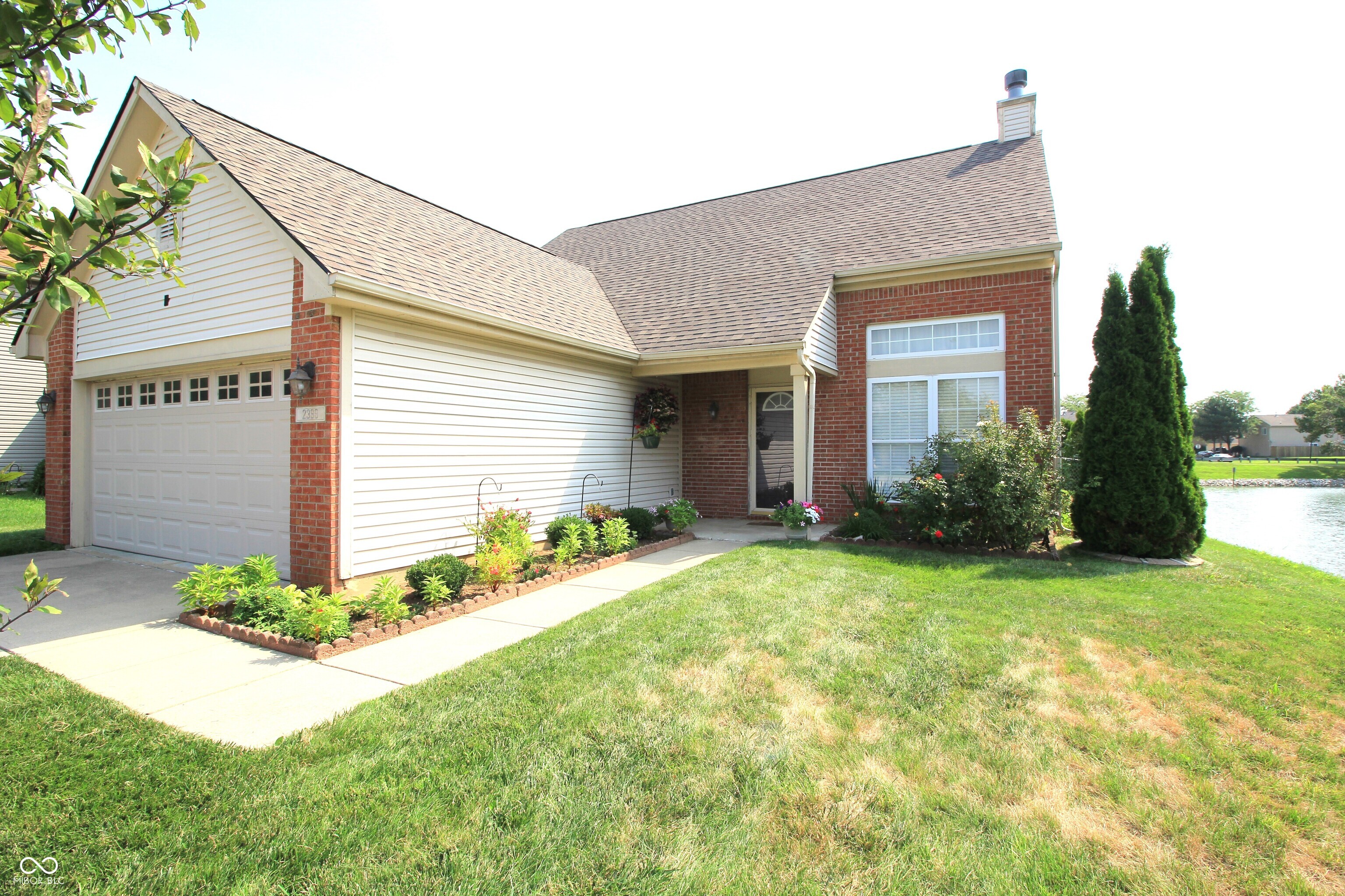 3rd image of 2399 Longleaf Dr, Greenwood, IN 46143 | MLS# 22119950