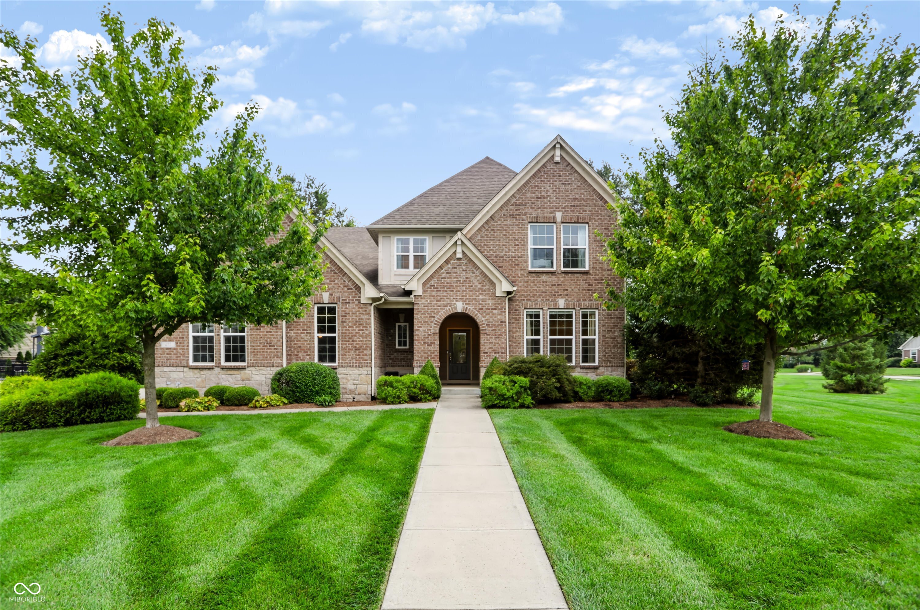 2nd image of 275 N Bend Dr, Greenwood, IN 46142 | MLS# 22120006