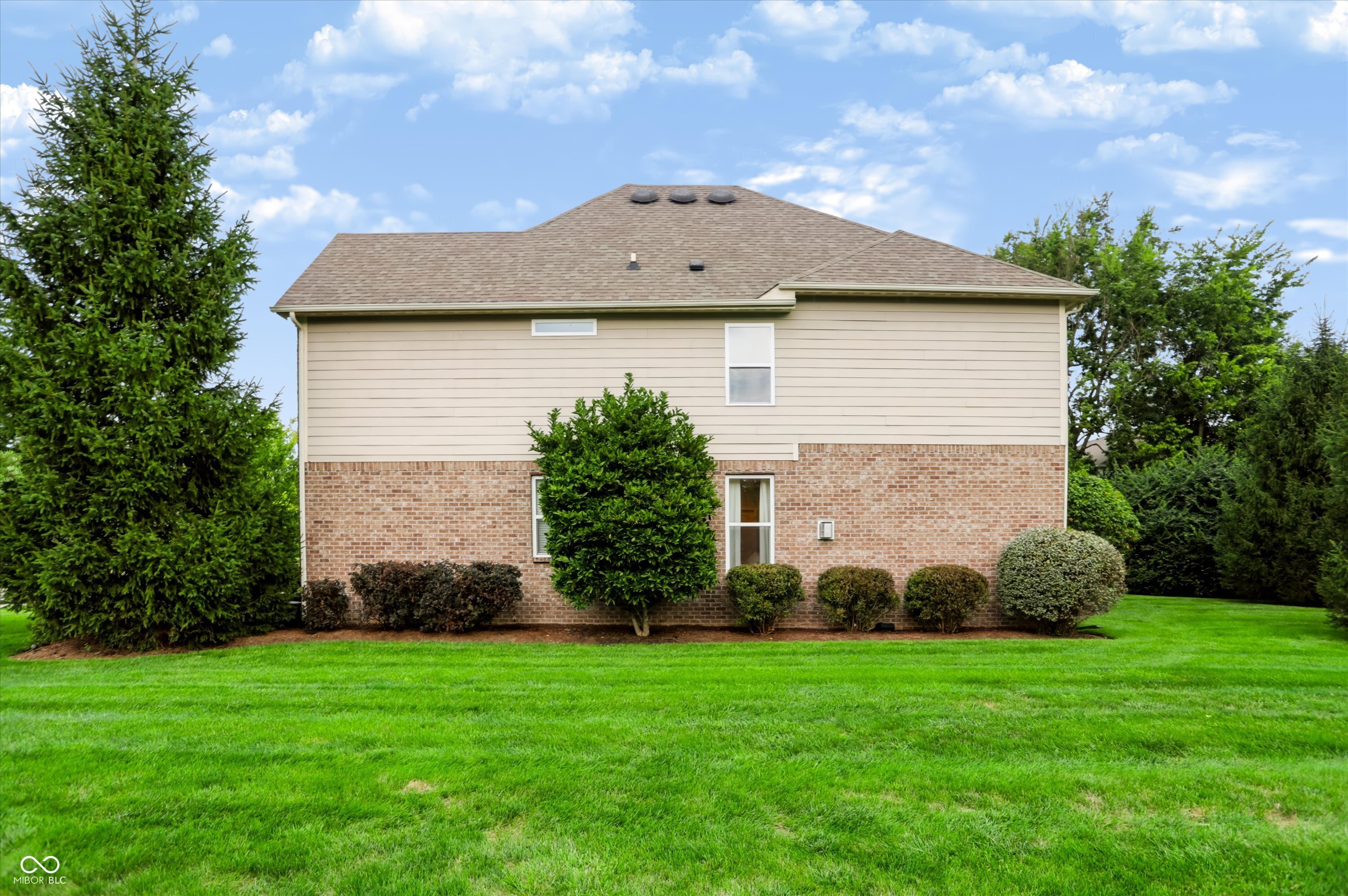 79th image of 275 N Bend Dr, Greenwood, IN 46142 | MLS# 22120006