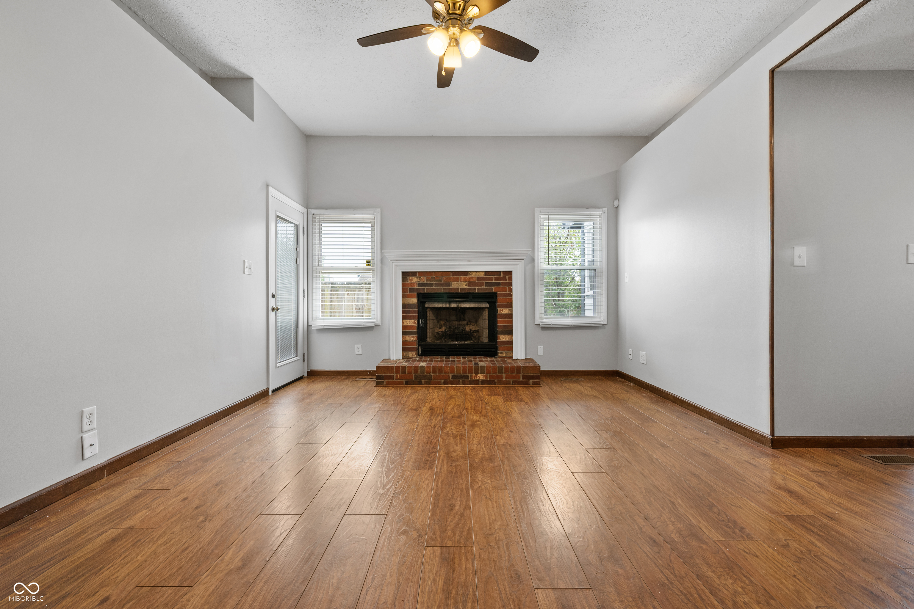 3rd image of 1619 Park Chase Pl, Indianapolis, IN 46229 | MLS# 22120256