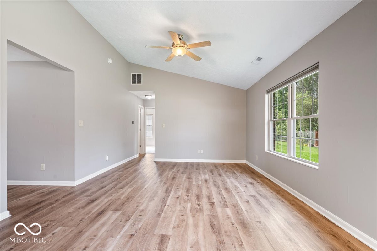 5th image of 35 Cedarwood Dr, Greencastle, IN 46135 | MLS# 22121121