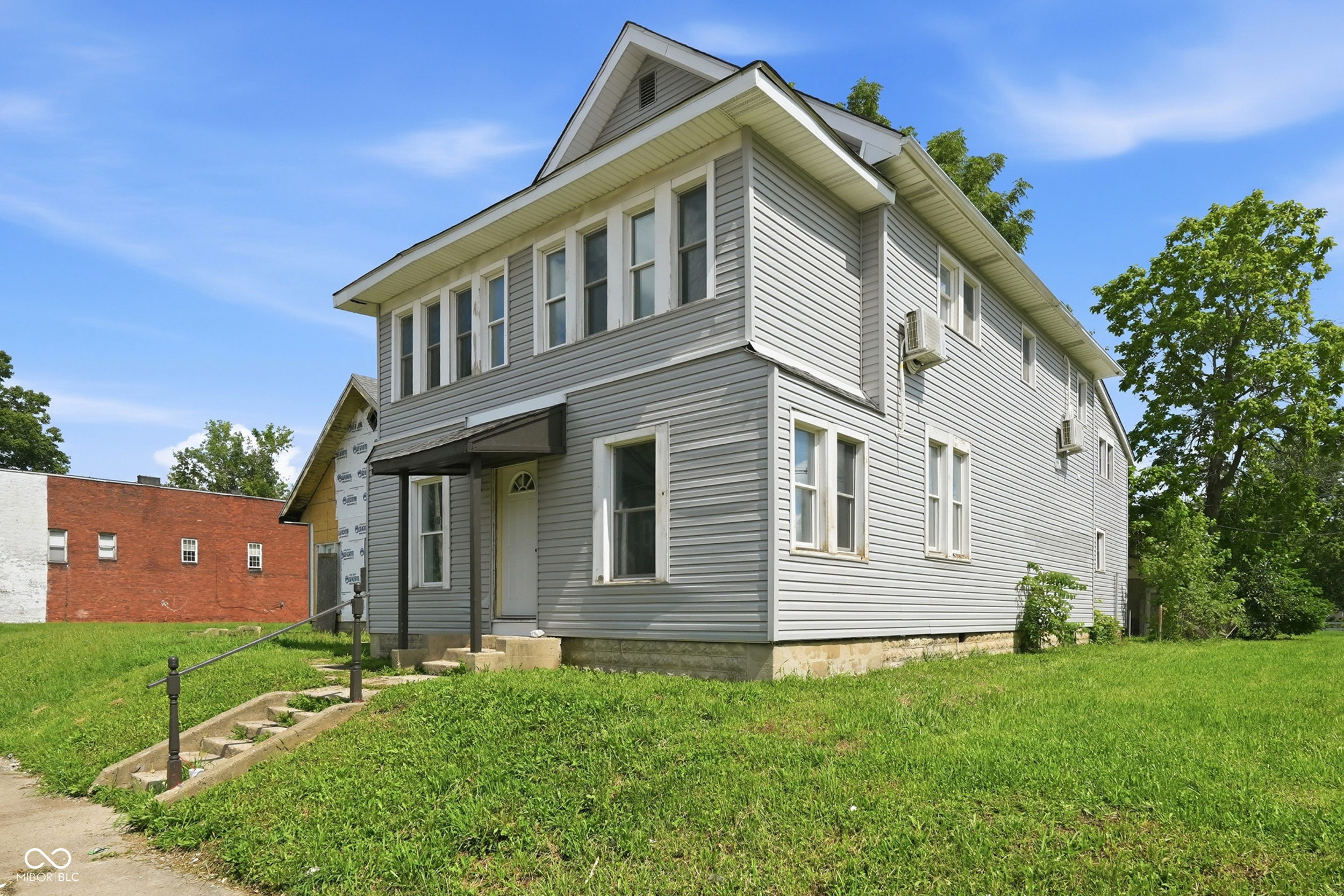 2nd image of 1338 Ohio Ave, Anderson, IN 46016 | MLS# 22121535