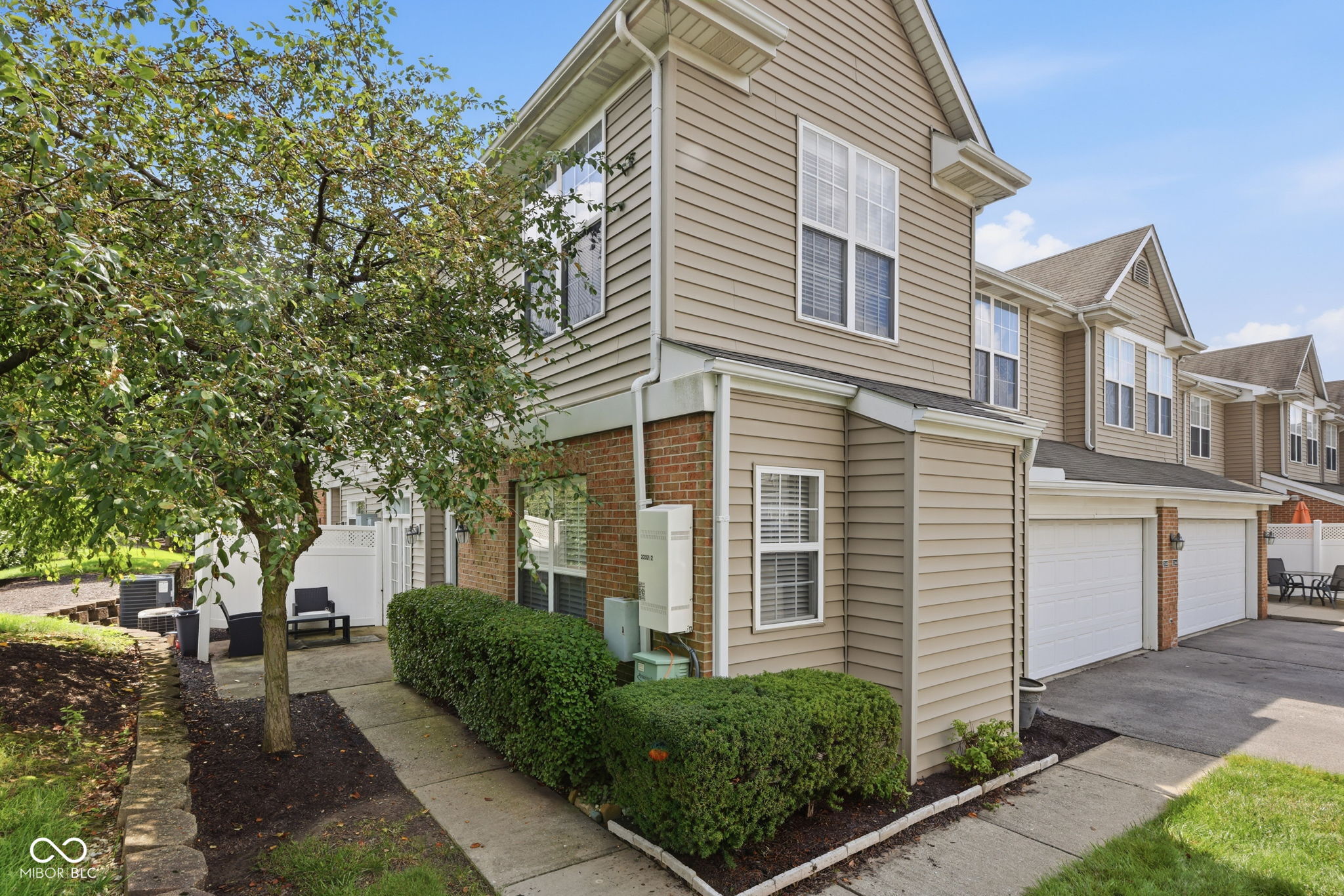 2nd image of 2248 Brightwell Pl, Indianapolis, IN 46260 | MLS# 22121708