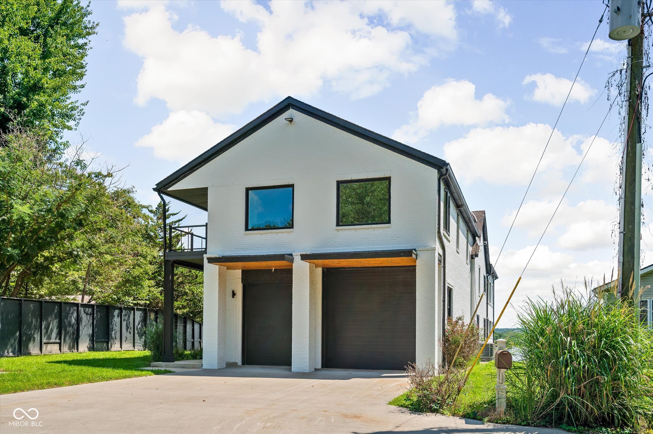 2nd image of 7800 N Lakewood Dr, Unionville, IN 47468 | MLS# 22121838