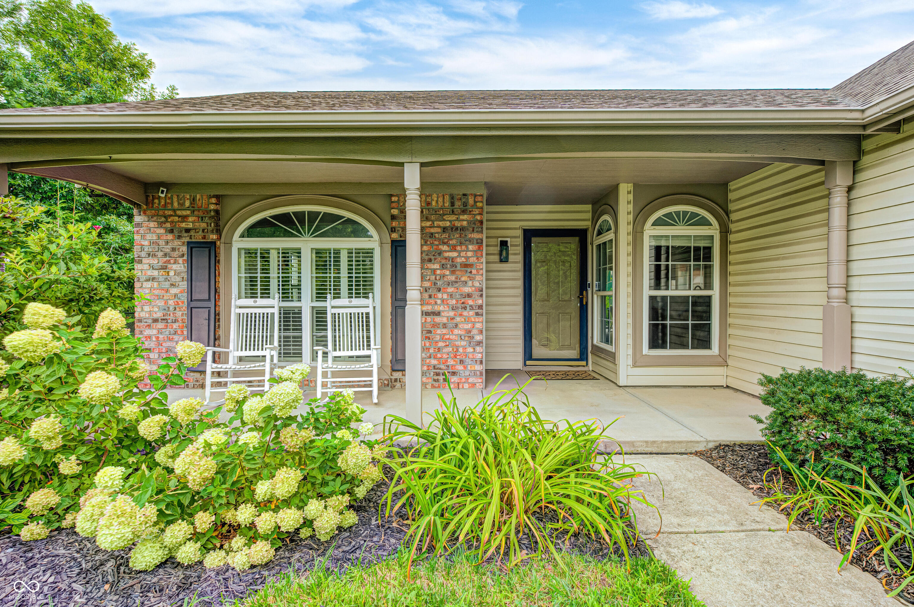 2nd image of 10102 Palmaire Pl, Fishers, IN 46038 | MLS# 22122003