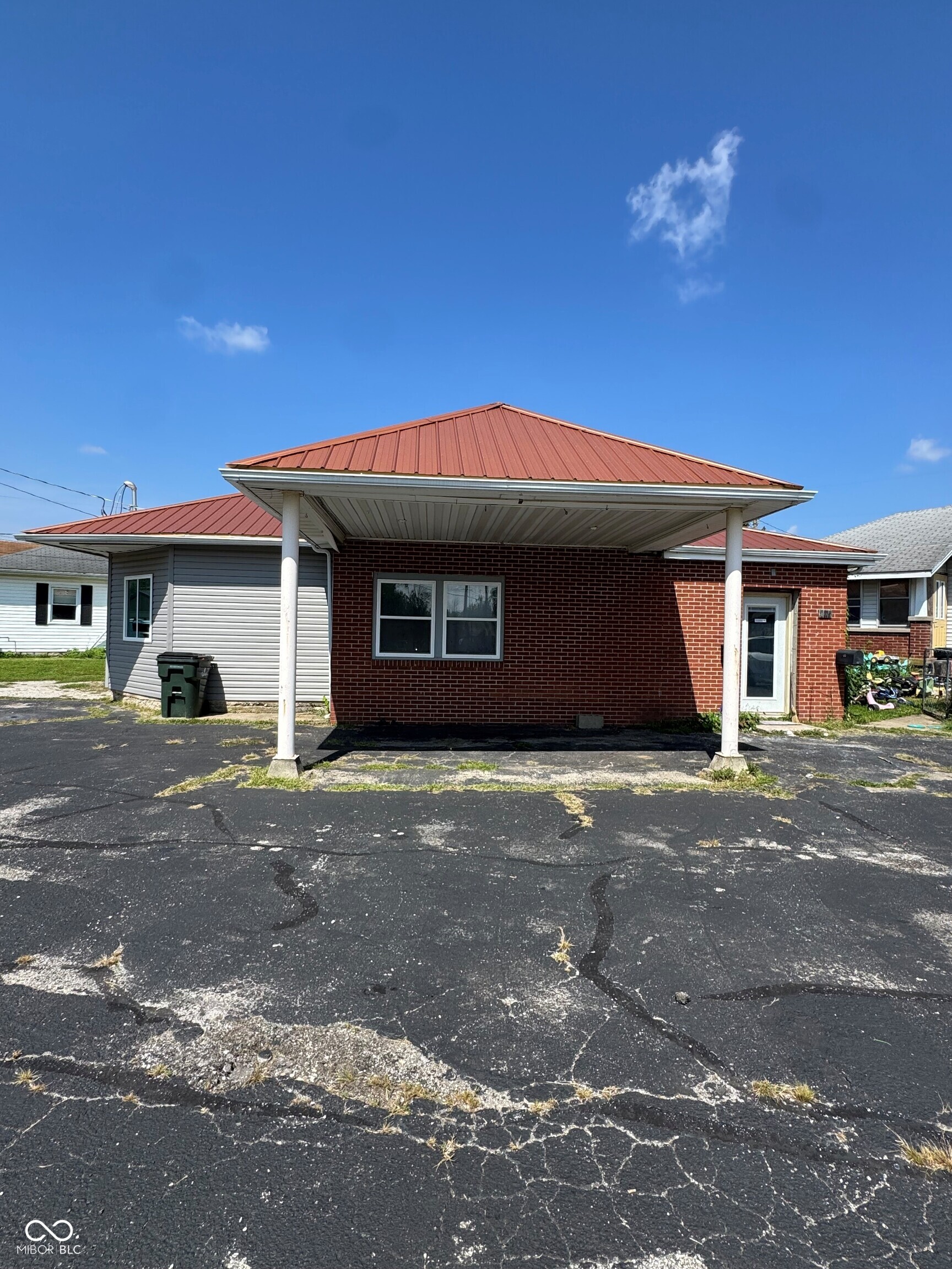 3rd image of 805 S Broadway, Greensburg, IN 47240 | MLS# 22122121