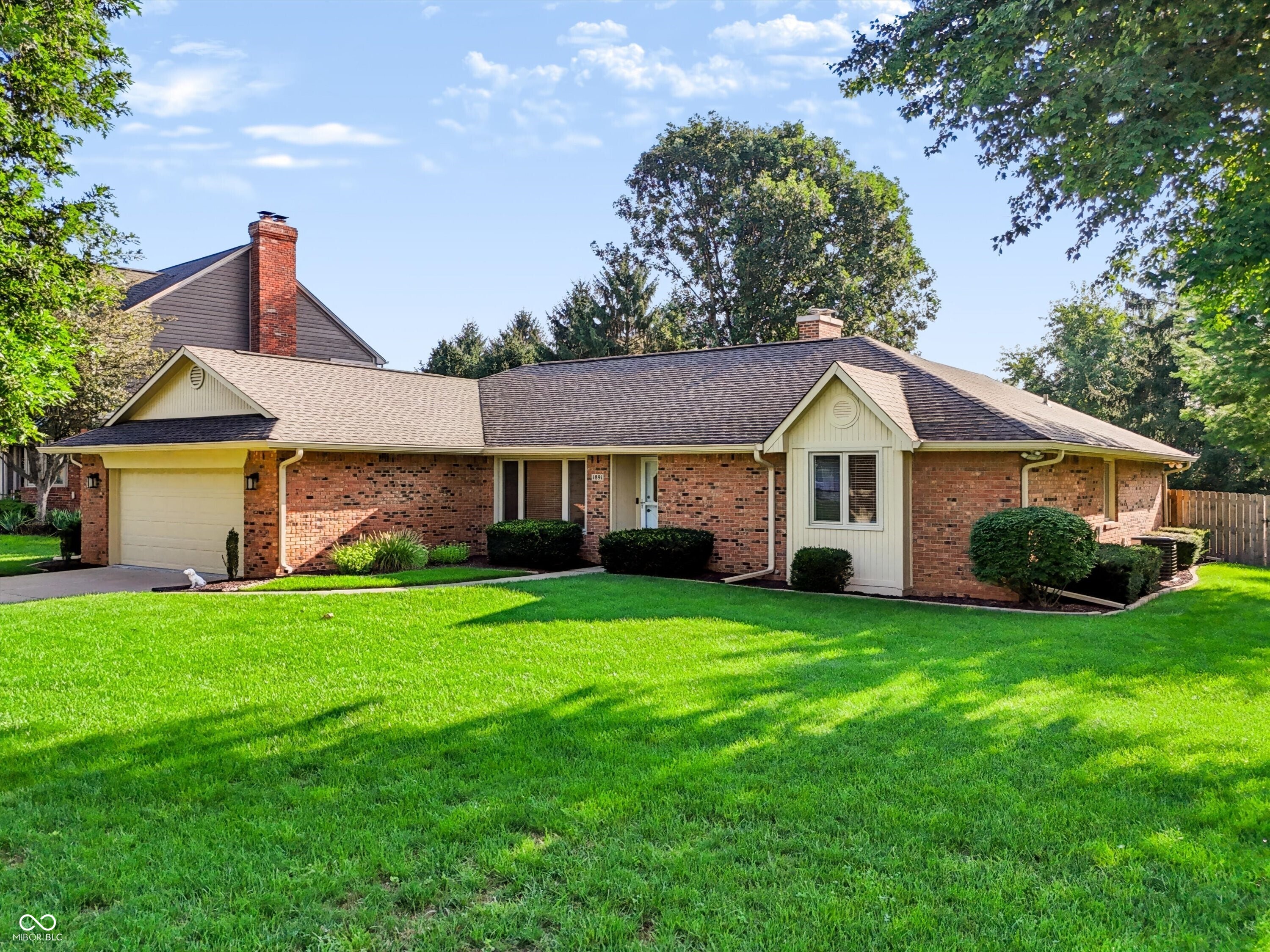 2nd image of 1891 S Fox Ridge Ave, Greenwood, IN 46143 | MLS# 22122203