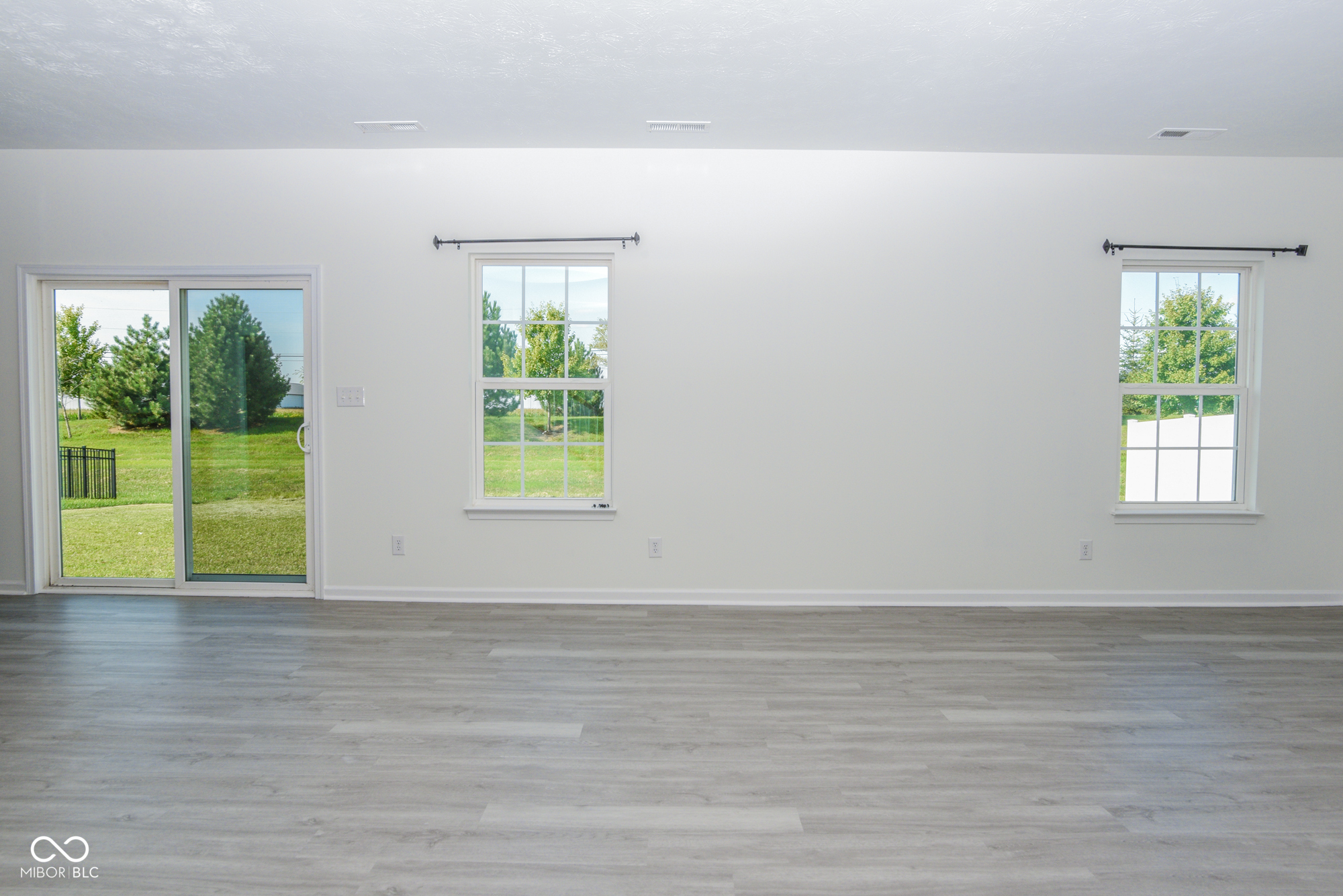 4th image of 10236 Legacy Dr, Brownsburg, IN 46112 | MLS# 22122207