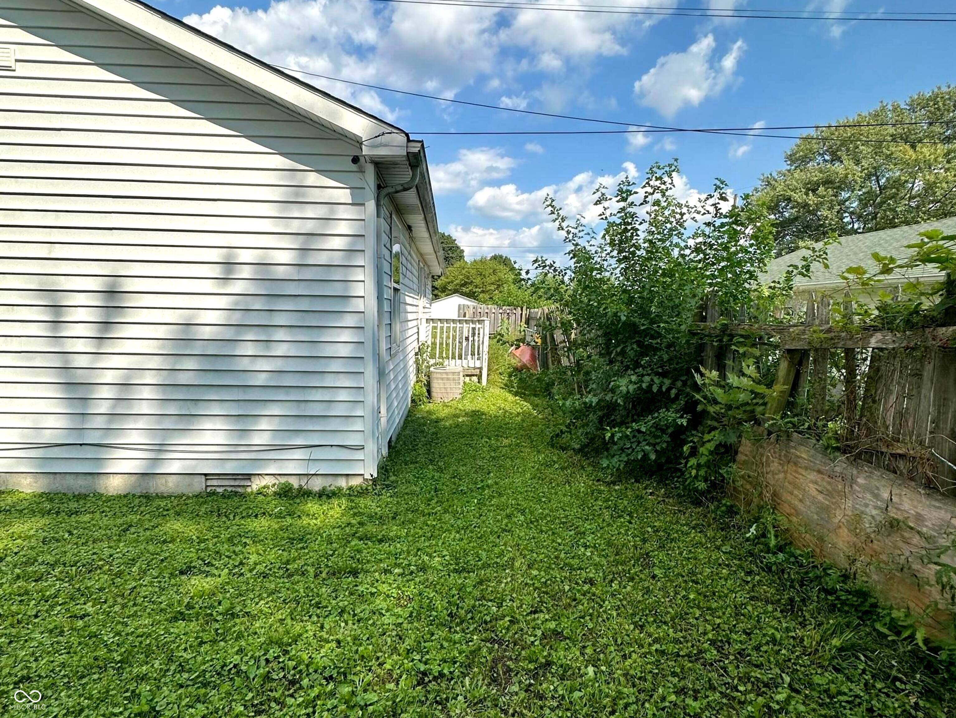 14th image of 2462 S Temple Ave, Indianapolis, IN 46203 | MLS# 22122440