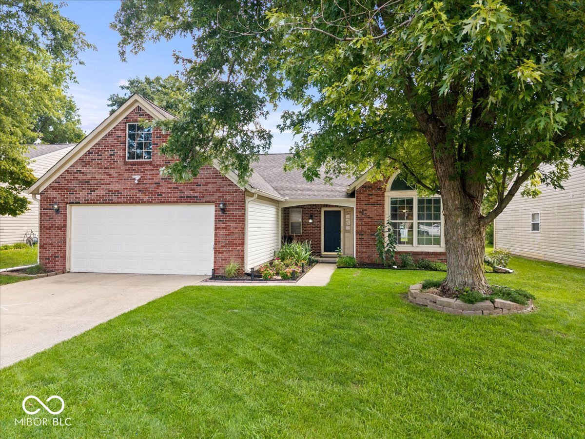 1st image of 6035 Liverpool Ln, Indianapolis, IN 46236 | MLS# 22122514