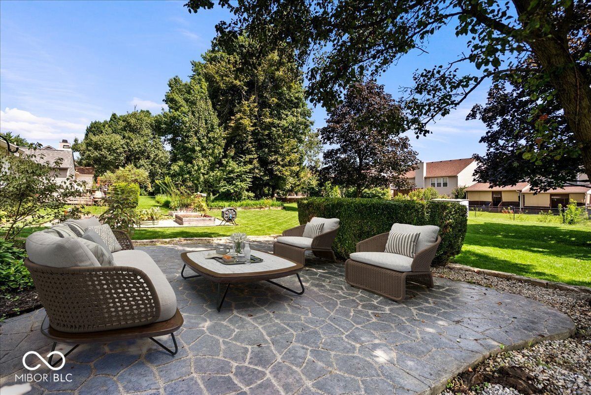 3rd image of 6035 Liverpool Ln, Indianapolis, IN 46236 | MLS# 22122514