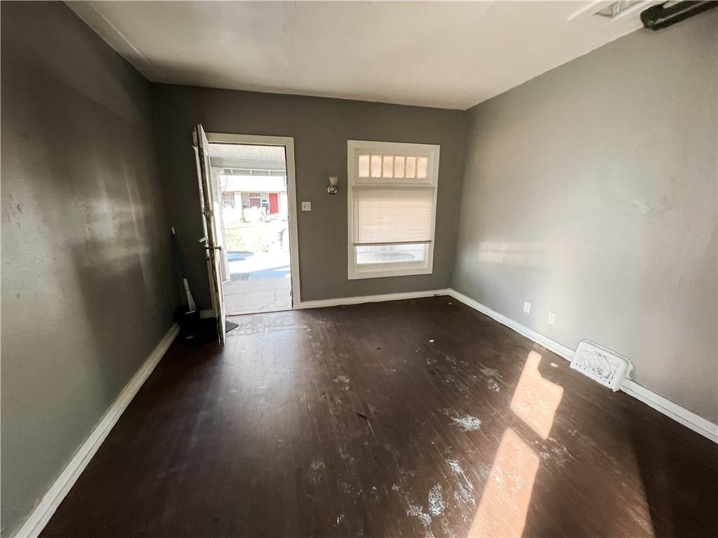 Homes for sale in Indianapolis, IN | 311 Eastern Ave, Indianapolis, IN 46201 | MLS# 21837716