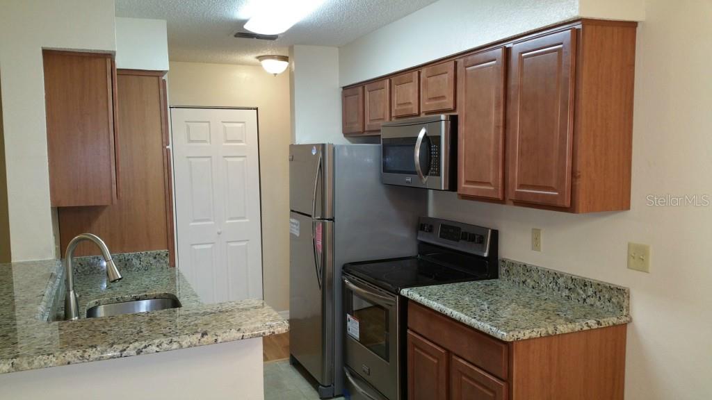 3rd image of 1083 S Hiawassee Rd #614, Orlando, FL 32835 | MLS# O5336414