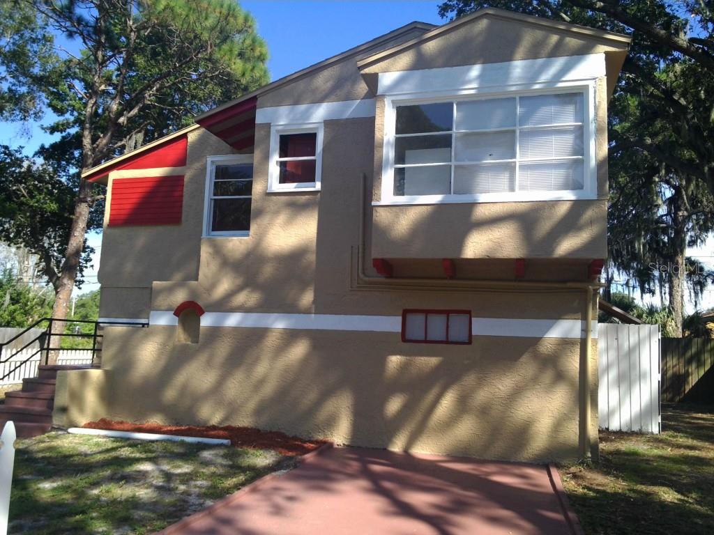 Homes for sale in Saint Petersburg, FL | 2300 5Th St S, Saint Petersburg, FL 33705 | MLS# U7725638
