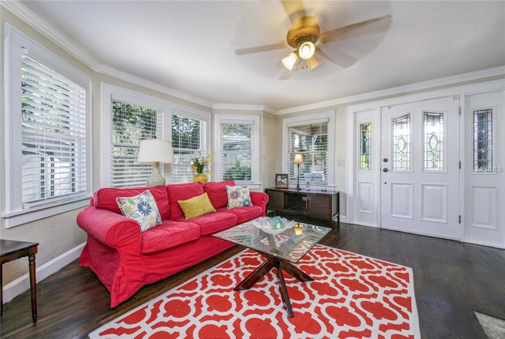 5th image of 2419 Dartmouth Ave N, Saint Petersburg, FL 33713 | MLS# U7752849