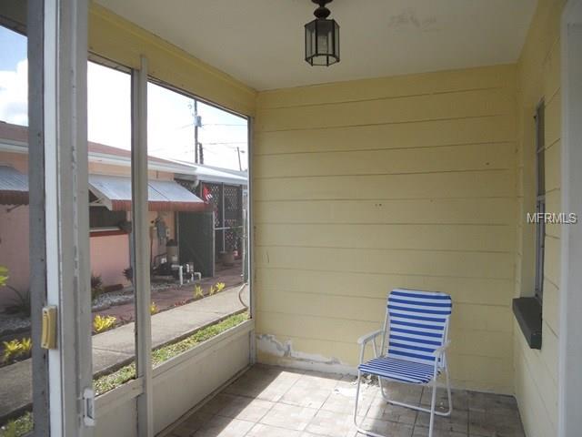 2nd image of 632 89Th Ave N, Saint Petersburg, FL 33702 | MLS# U7778725